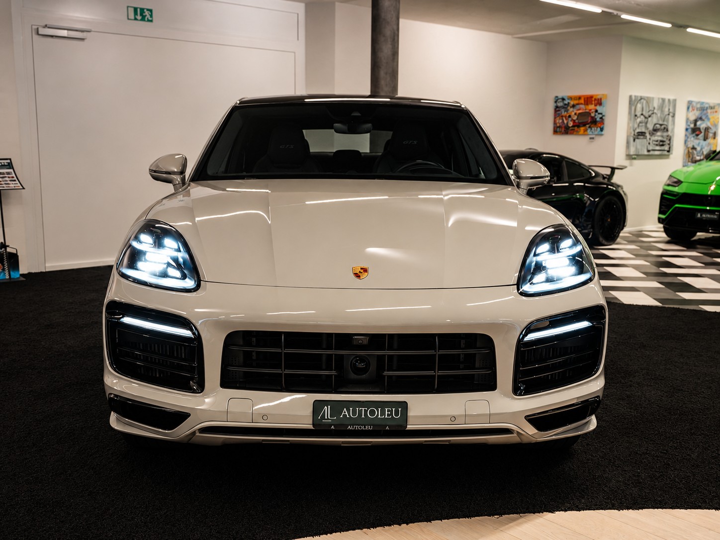 PORSCHE Cayenne GTS Coupé Carbon Paket | PDLS | Soft-Close | Head-Up | 360° Kamera | Hinterachslenk. |-image-2
