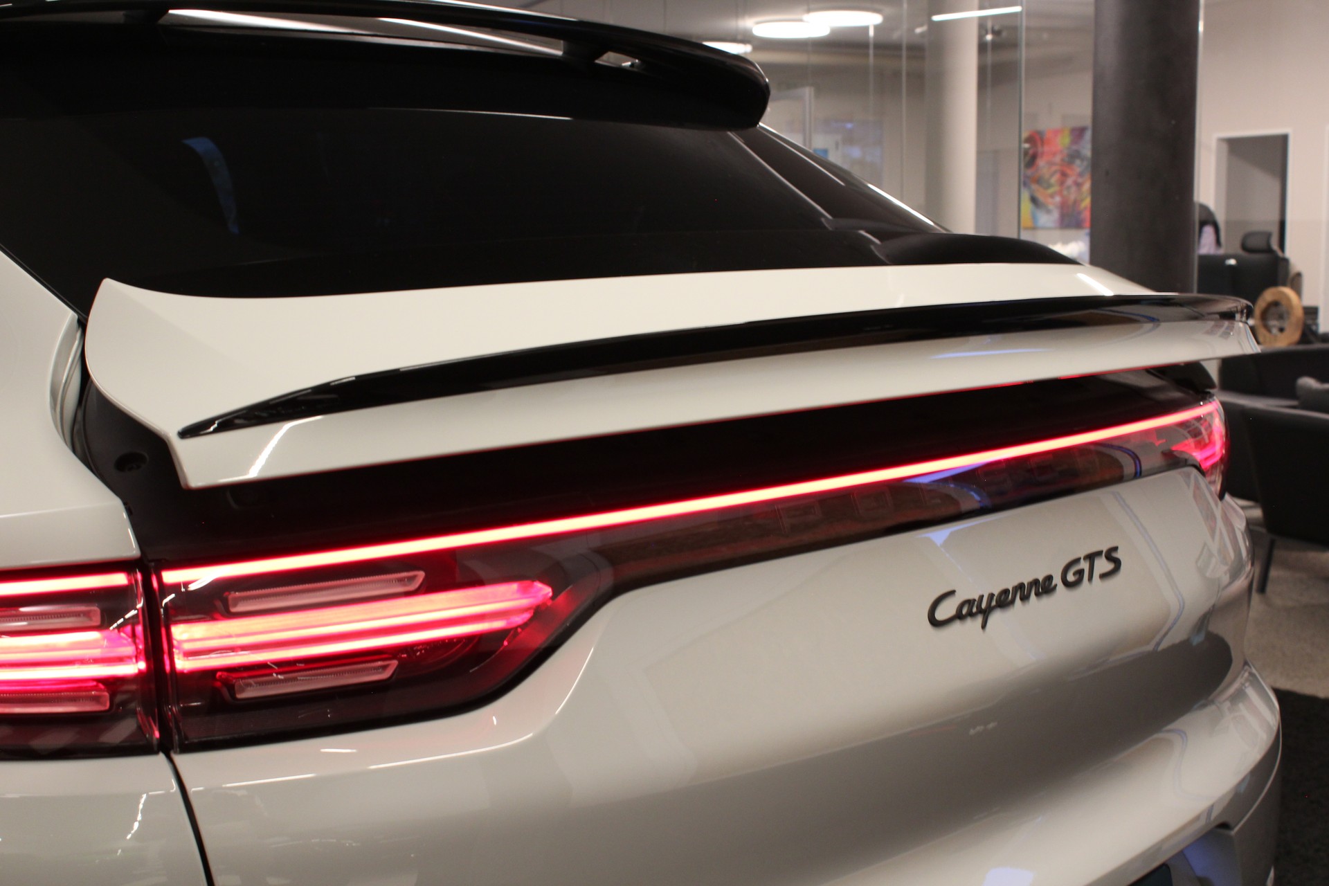 PORSCHE Cayenne GTS Coupé Carbon Paket | PDLS | Soft-Close | Head-Up | 360° Kamera | Hinterachslenk. |-image-15