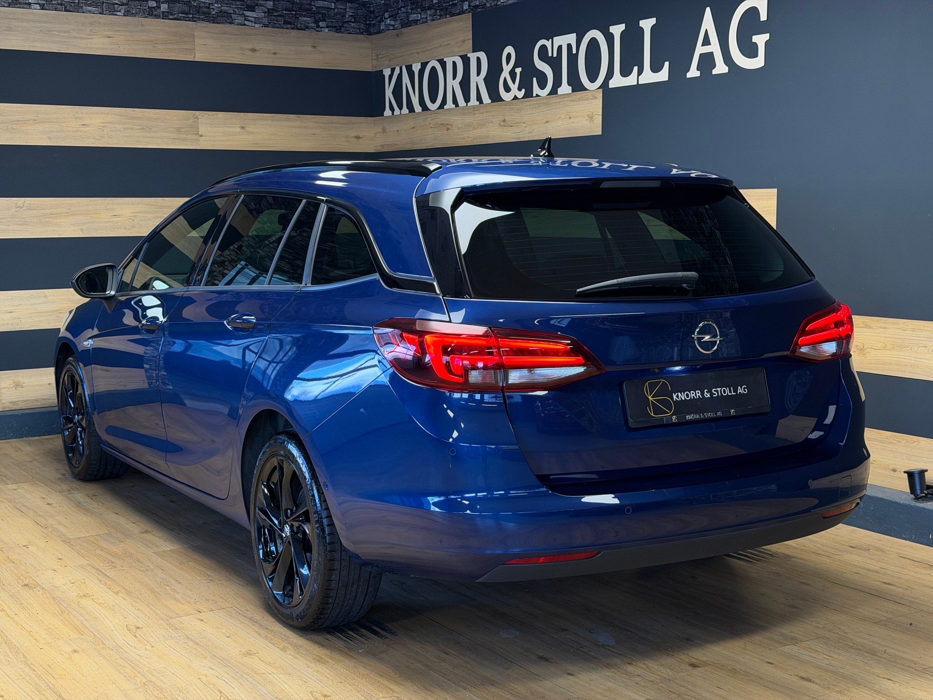 OPEL Astra Sports Tourer 1.5 CDTi Elegance-image-4