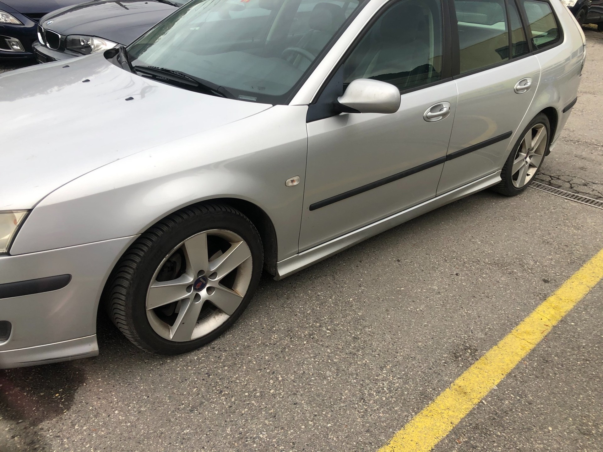 SAAB 9-3 2.8t V6 Vector-image-1