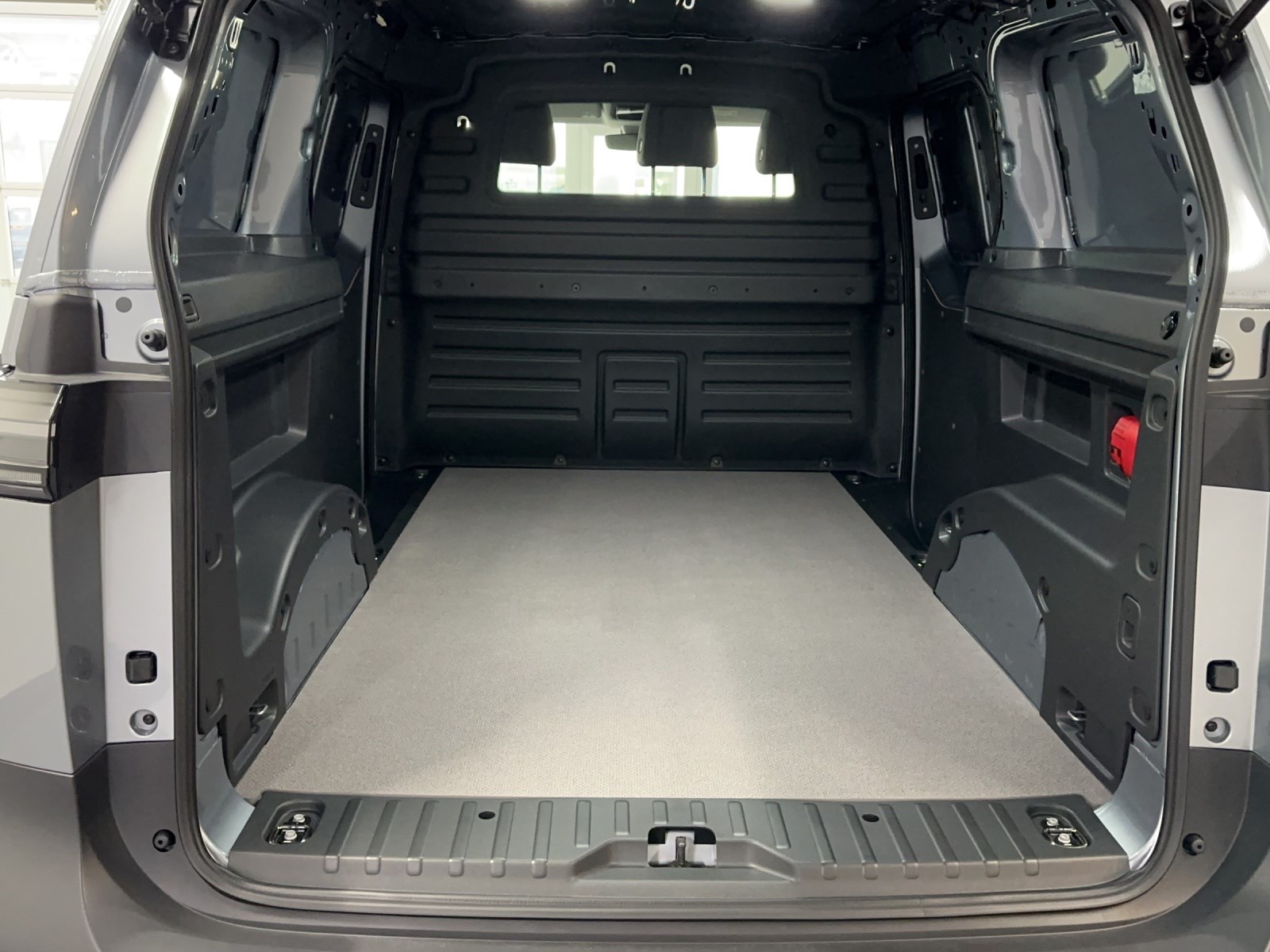 VW ID. Buzz Cargo-image-9