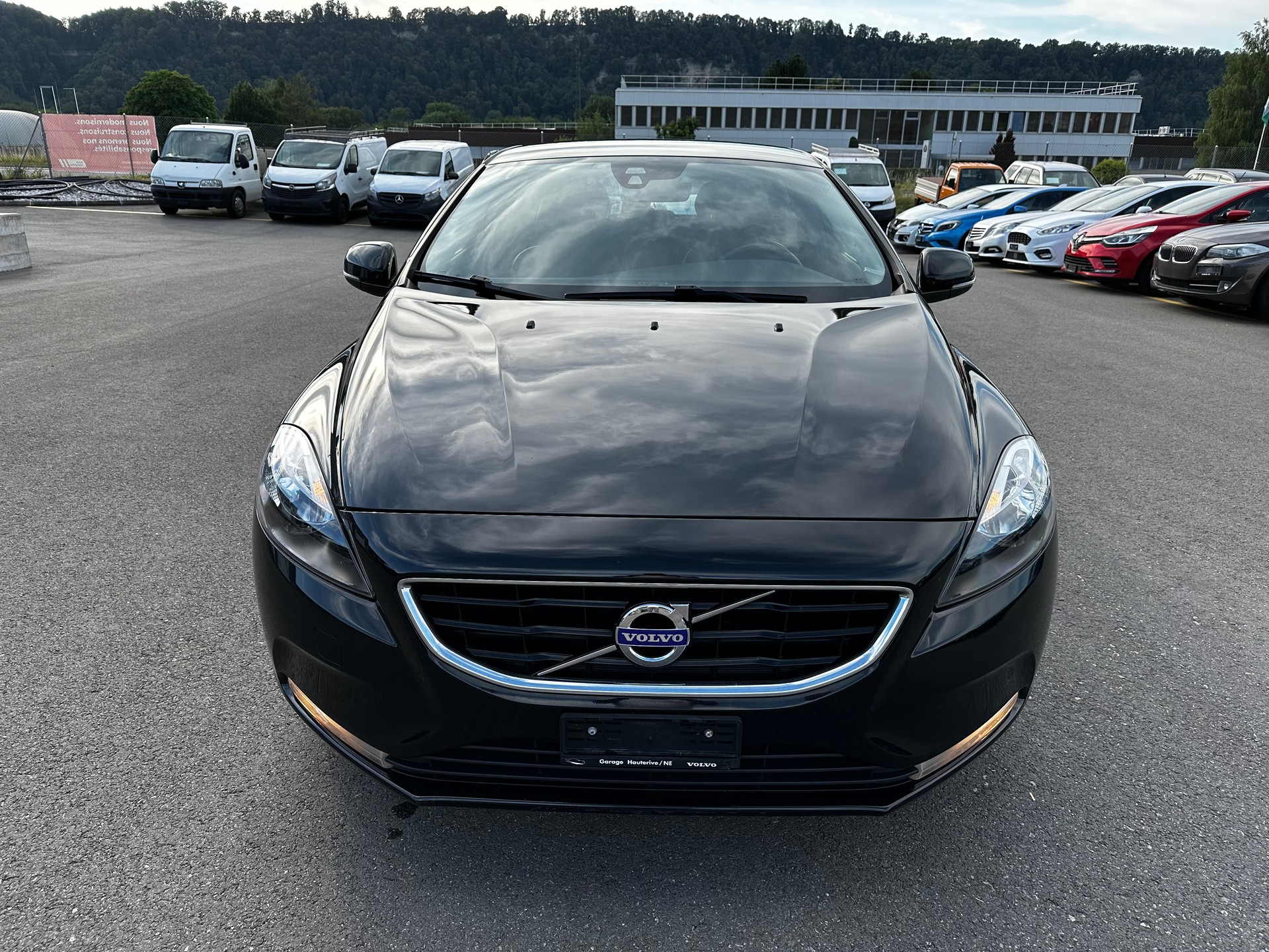 VOLVO V40 T2 Kinetic-image-6