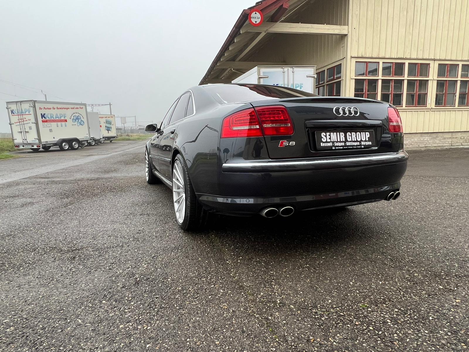 AUDI S8 5.2 V10 quattro tiptronic-image-9