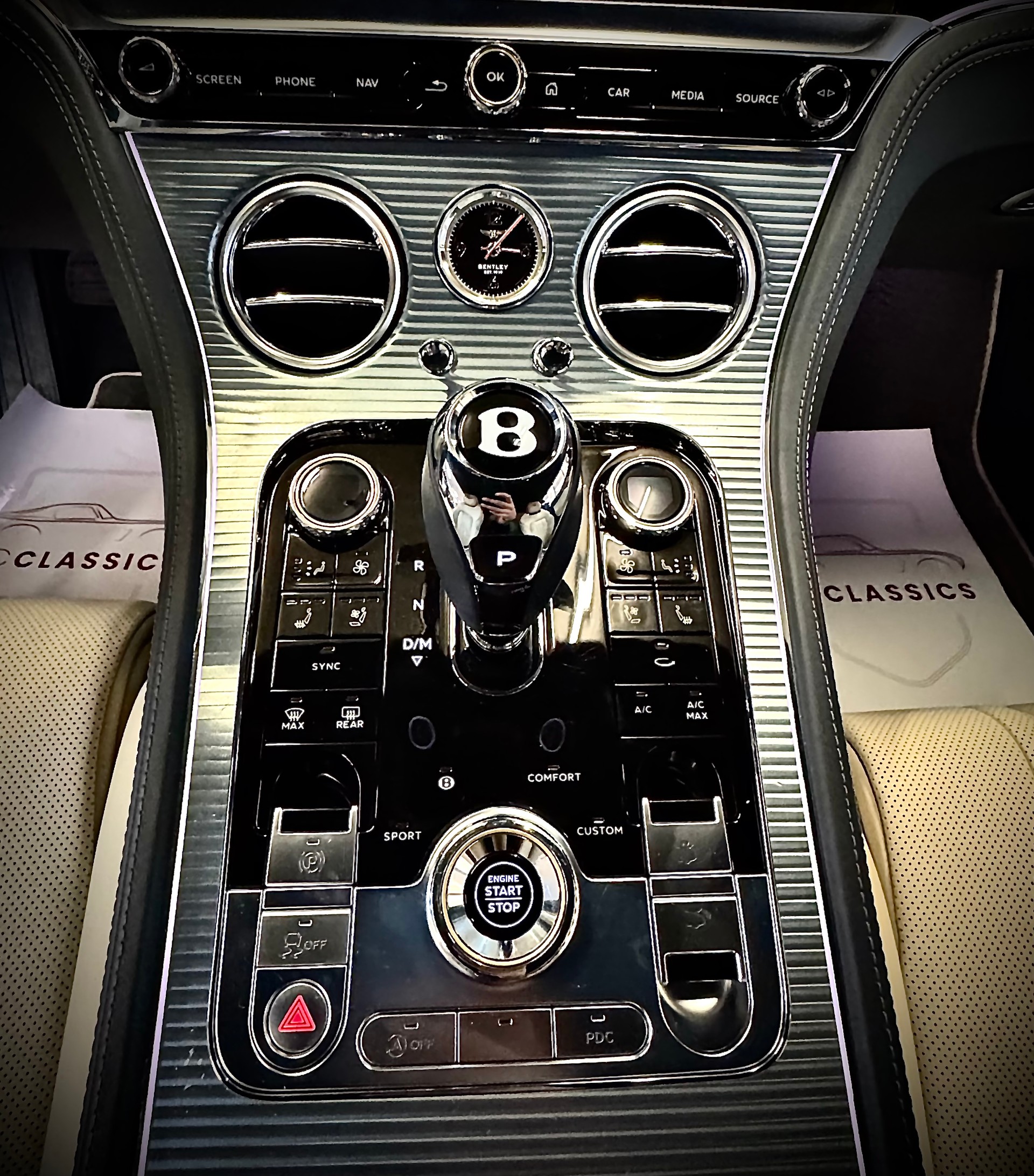 BENTLEY Continental GT 6.0 W12-image-21