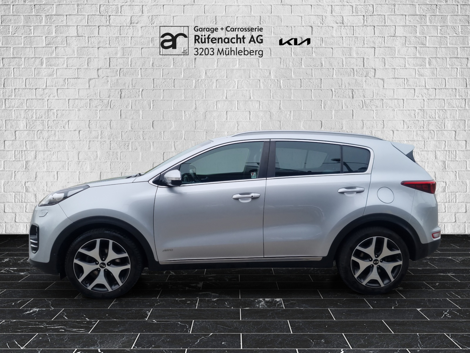 KIA Sportage 2.0 CRDi Style GT-Line-image-4