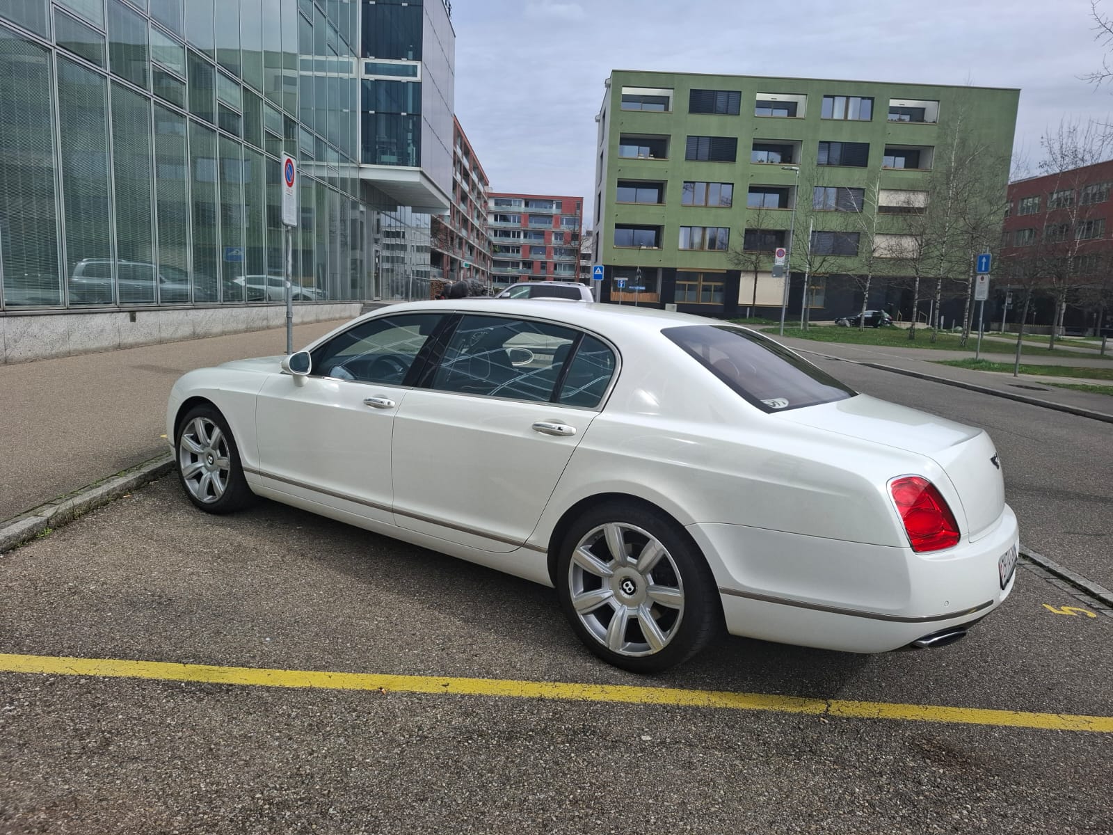 BENTLEY Flying Spur Speed-image-5