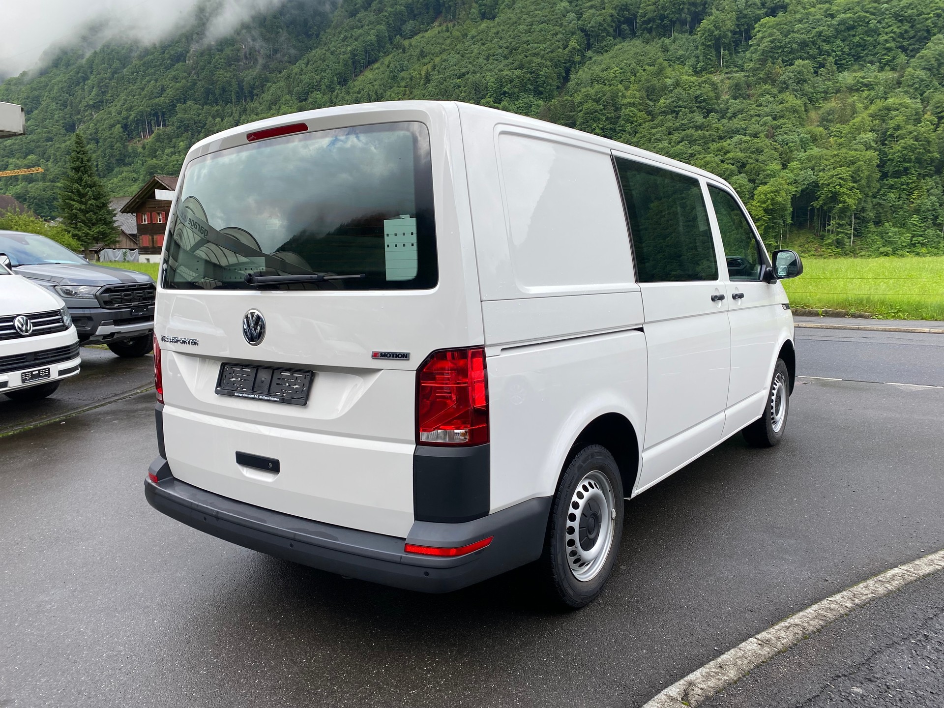 VW T6.1 2.0 TDI 4Motion DSG-image-8