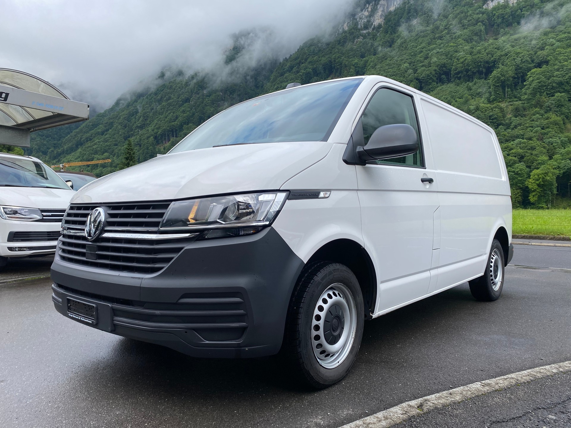 VW T6.1 2.0 TDI 4Motion DSG-image-1