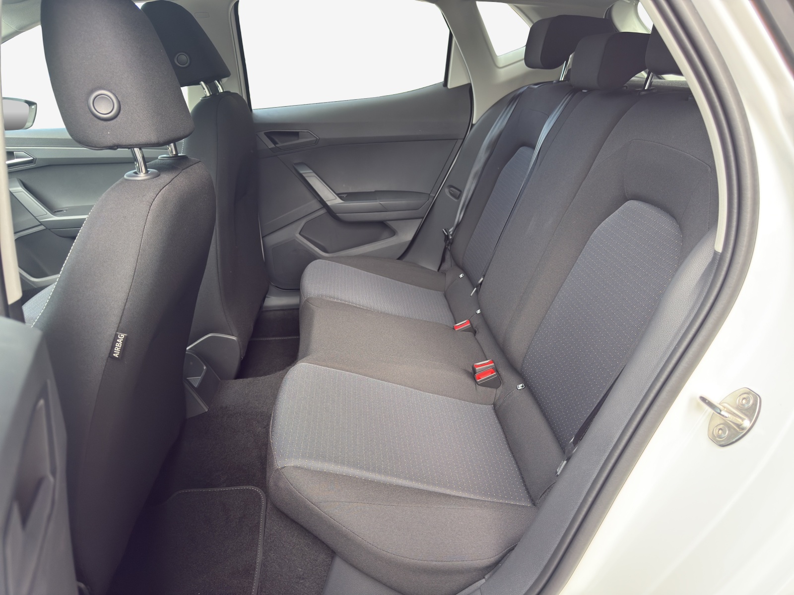 SEAT Ibiza 1.0 EcoTSI GO DSG-image-11
