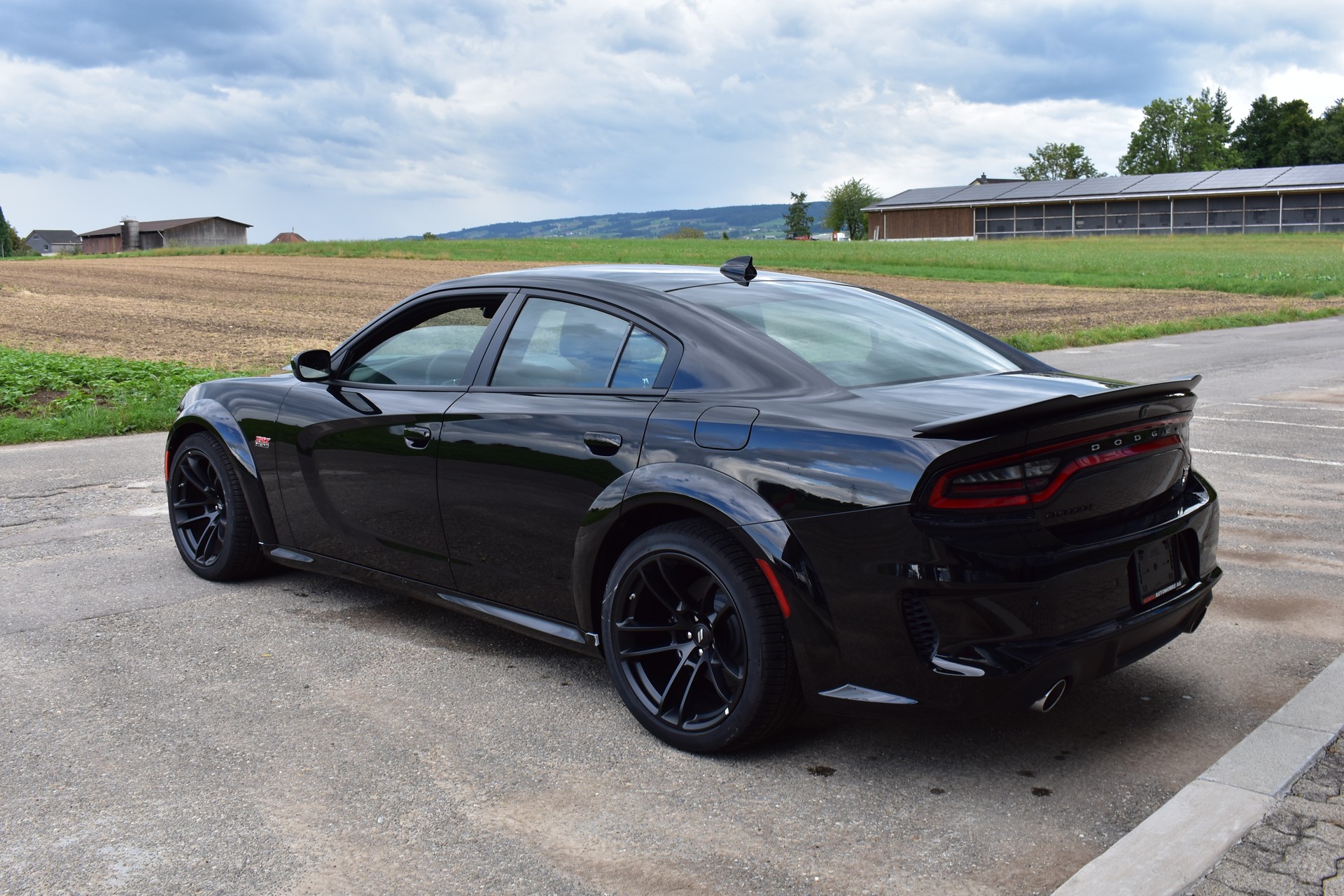DODGE Charger R/T Scat Pack Widebody-image-4