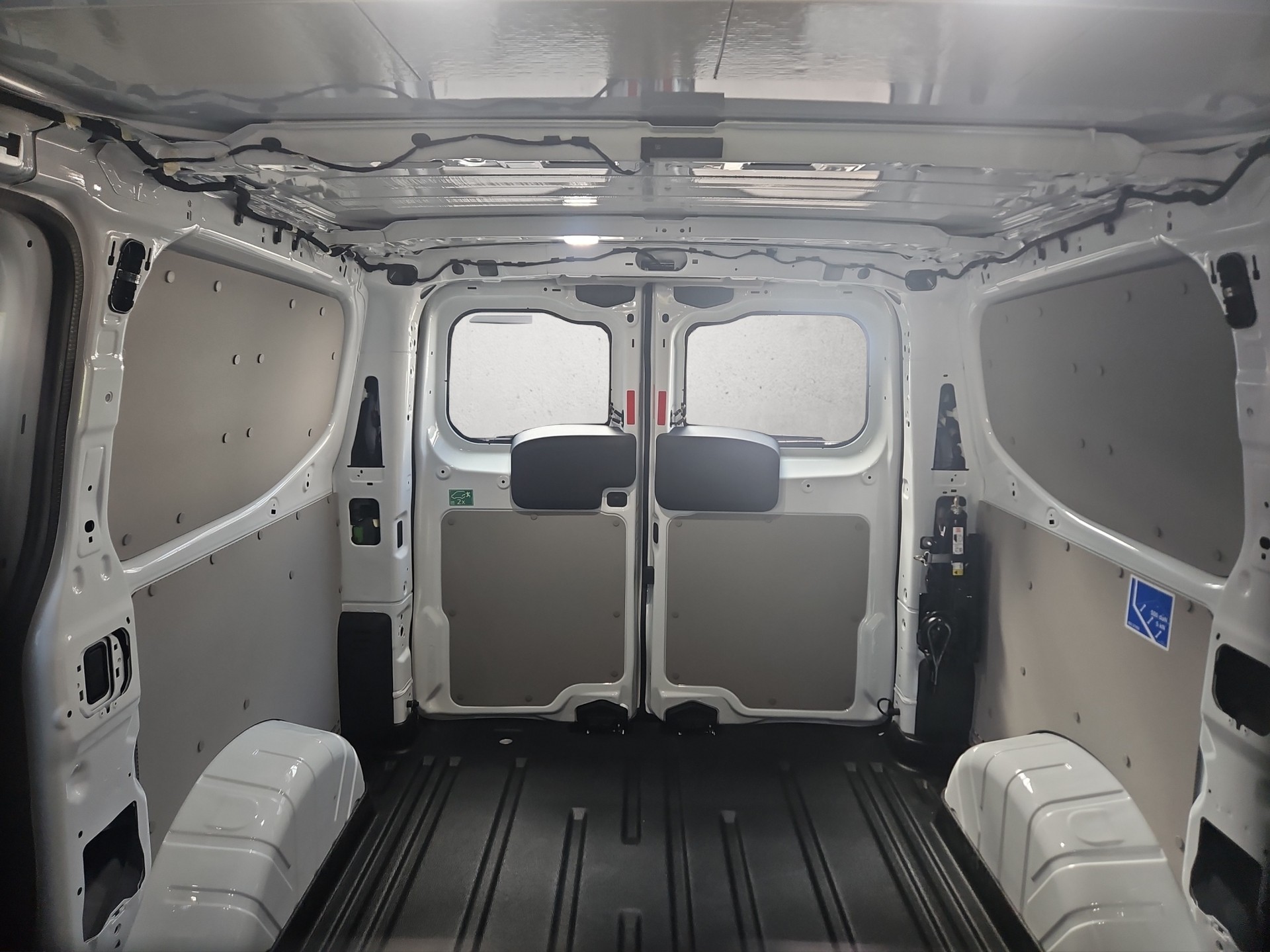 FORD Transit Custom 320 L1 Automat 4x4-image-17