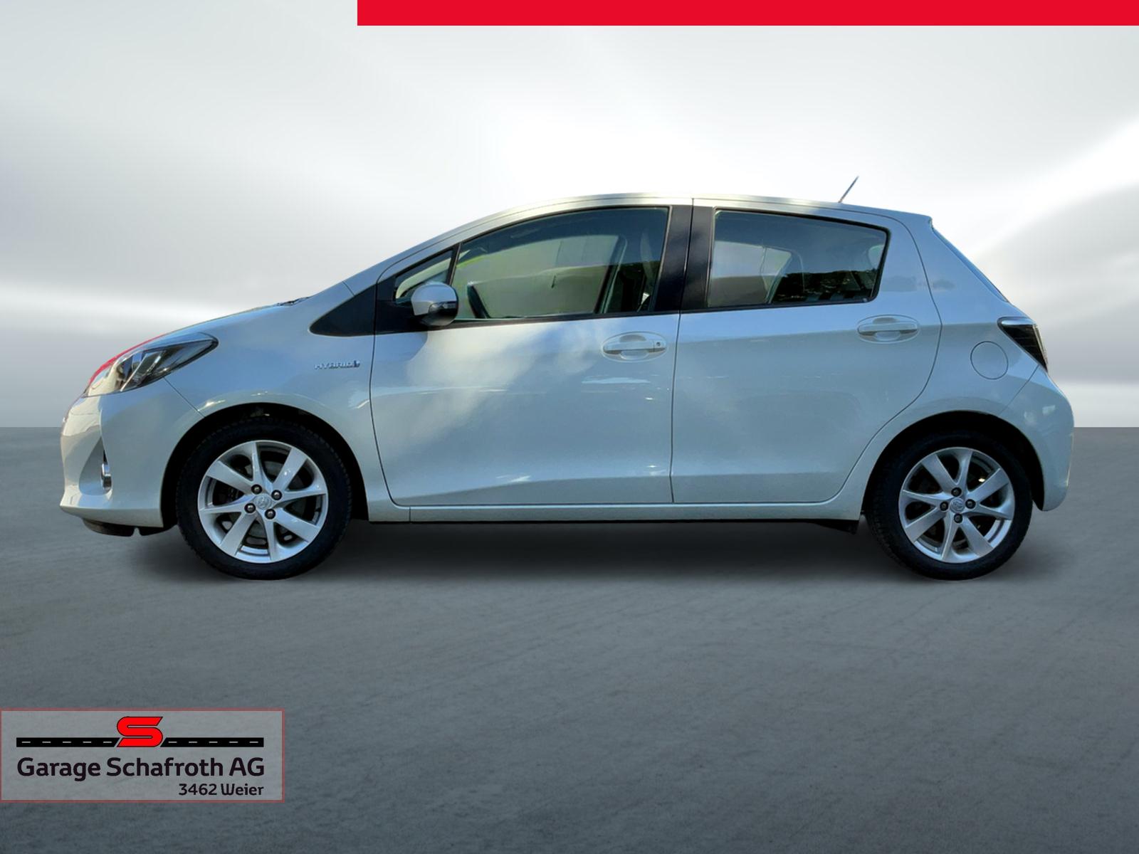 TOYOTA Yaris 1.5 VVT-i HSD Sol-image-1