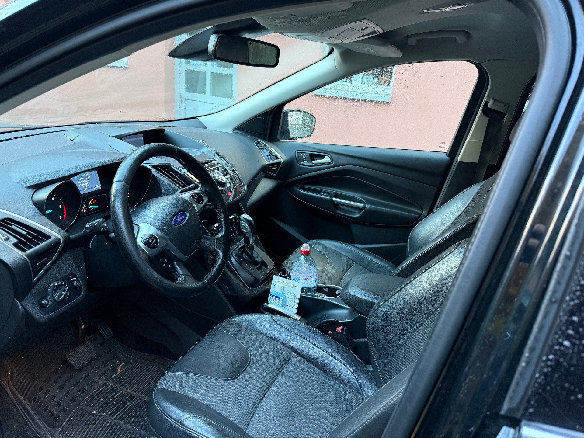 FORD Kuga 2.0 TDCi Titanium S 4WD PowerShift-image-4