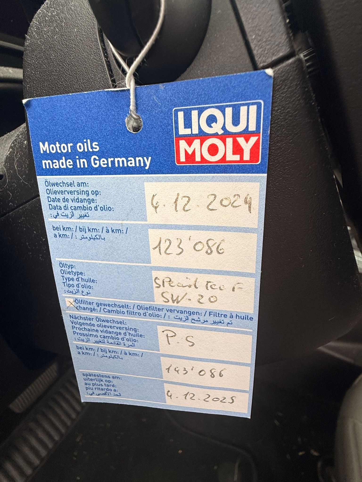 FORD Focus 1.5 SCTi Titanium Automatic-image-13