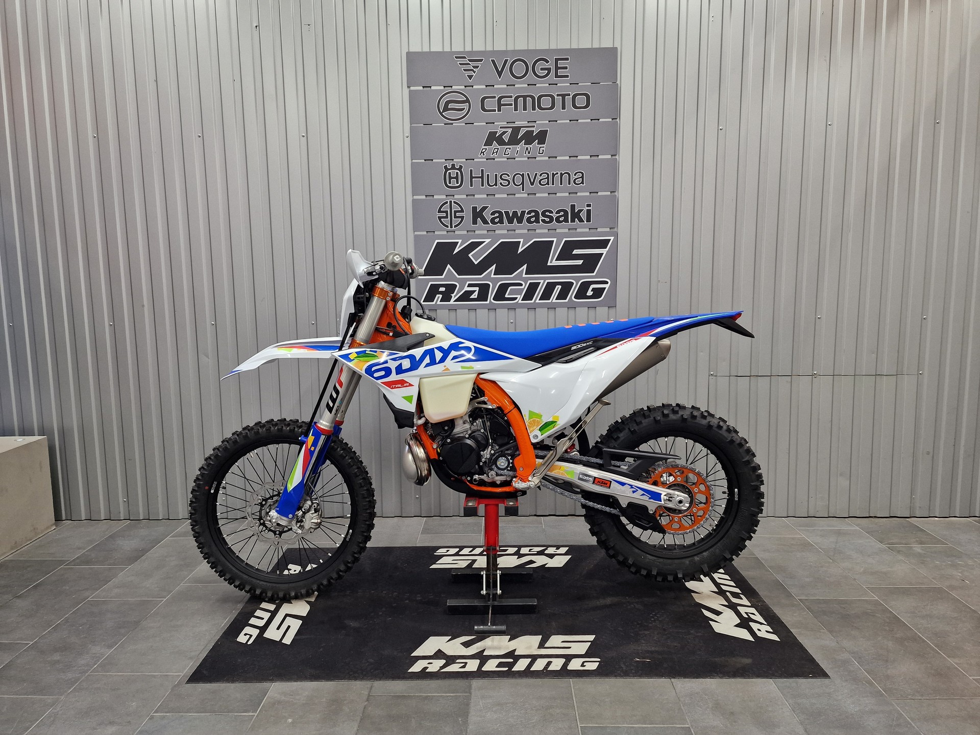 KTM 300 EXC 6DAYS-showroom-element-1