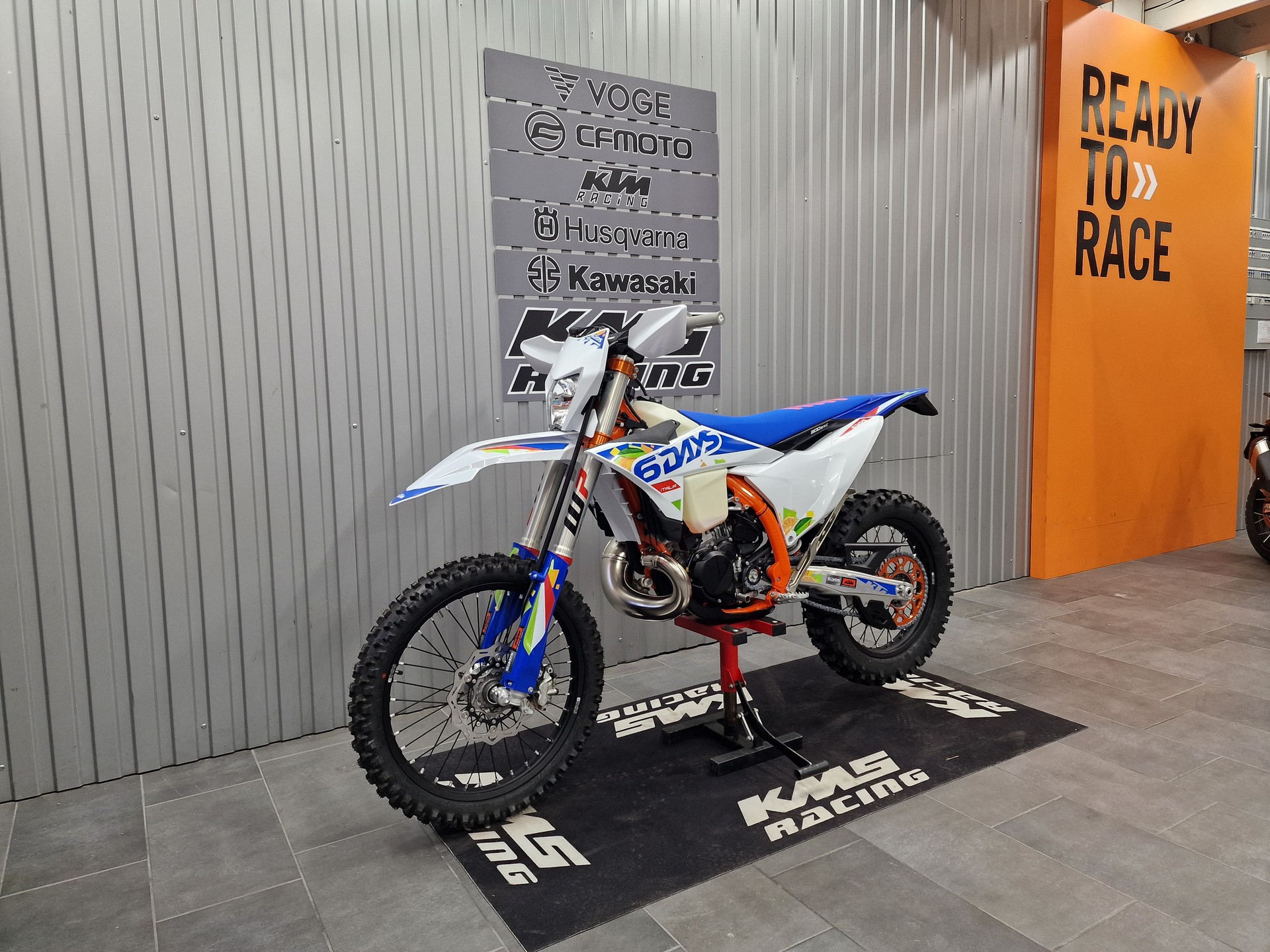 KTM 300 EXC 6DAYS-showroom-element-2
