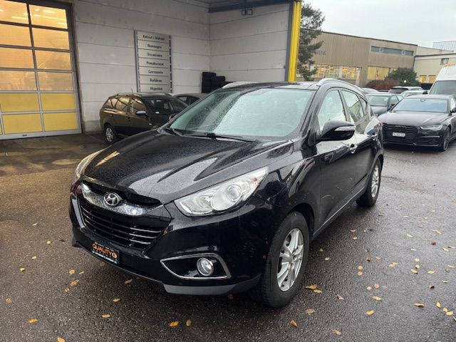 HYUNDAI 2.0 CRDi 184 Premium 4WD — slika 3