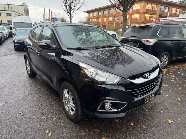 HYUNDAI iX 35 2.0 CRDi Style 4WD-image-1