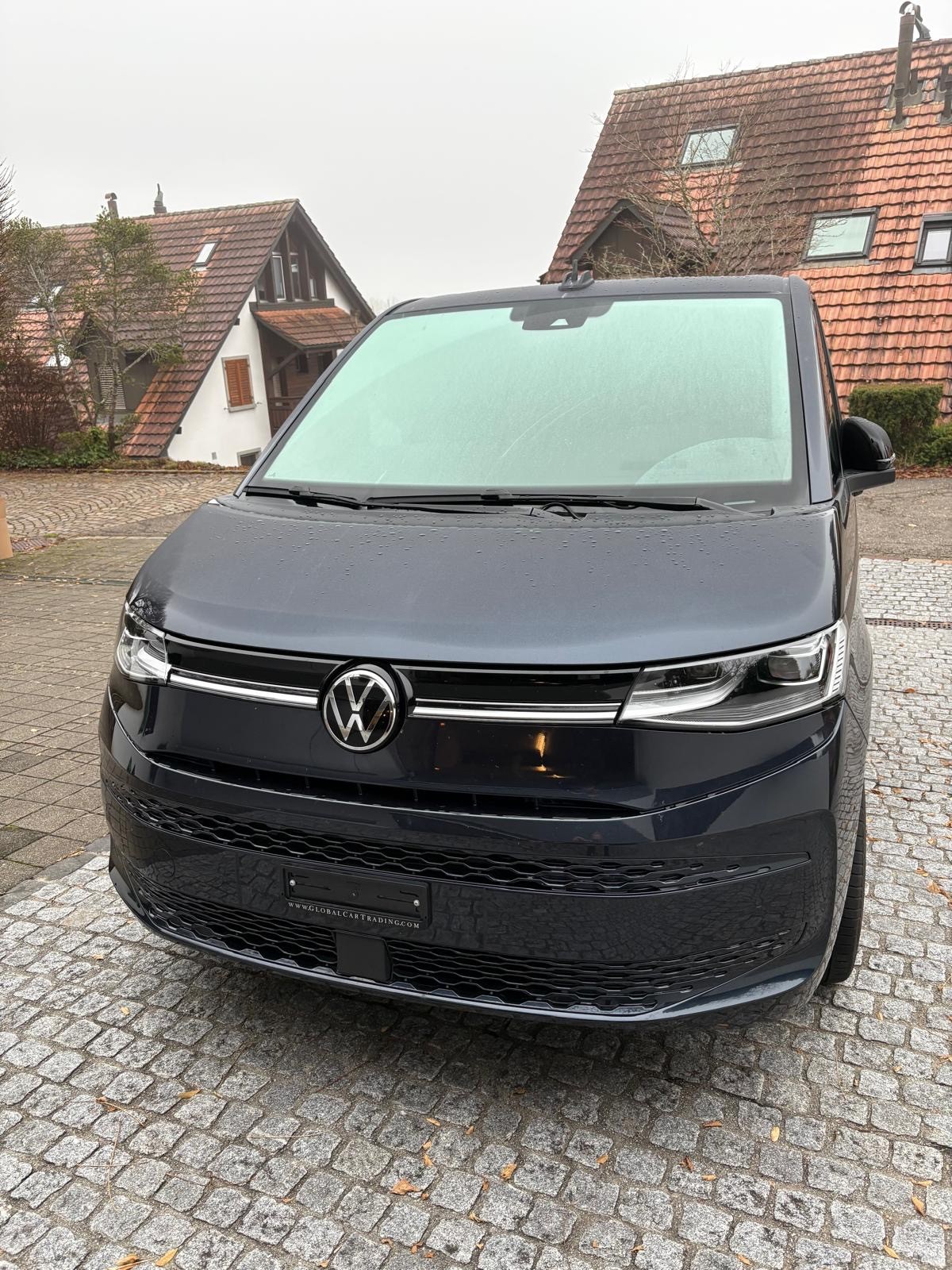 VW Multivan 1.4 eHybrid Life DSG-image-1