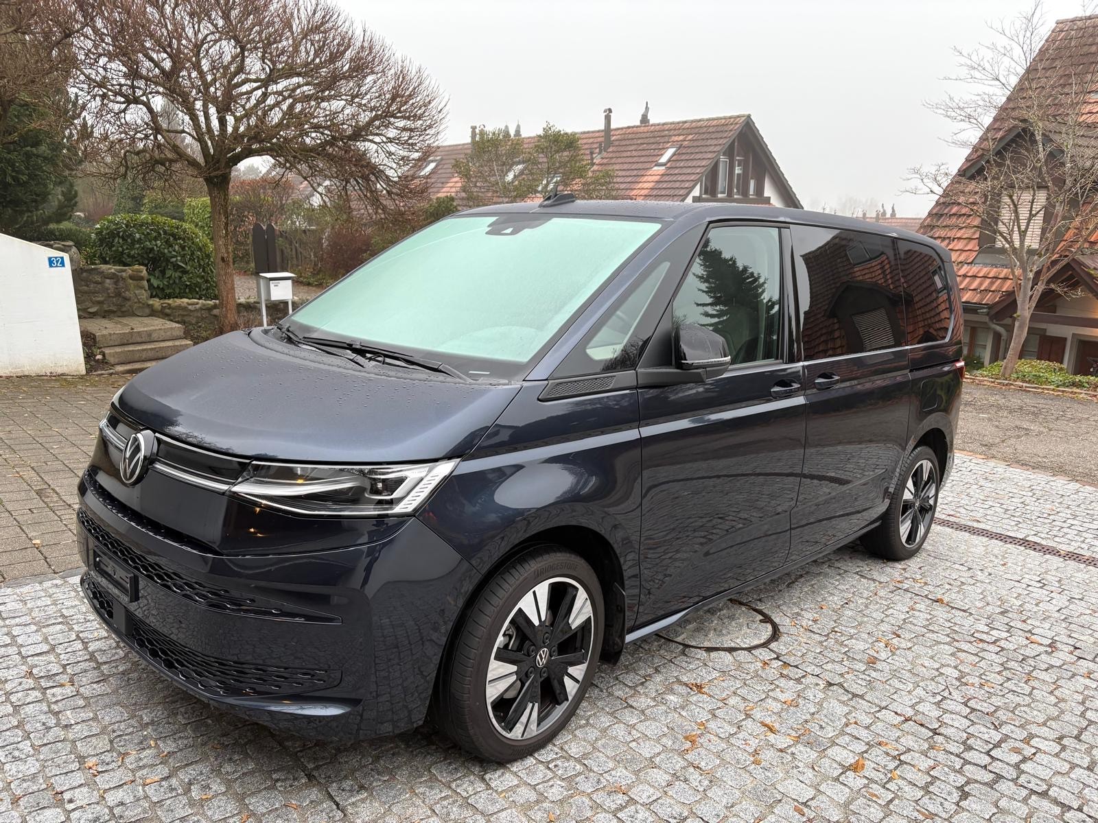VW Multivan 1.4 eHybrid Life DSG-image-0