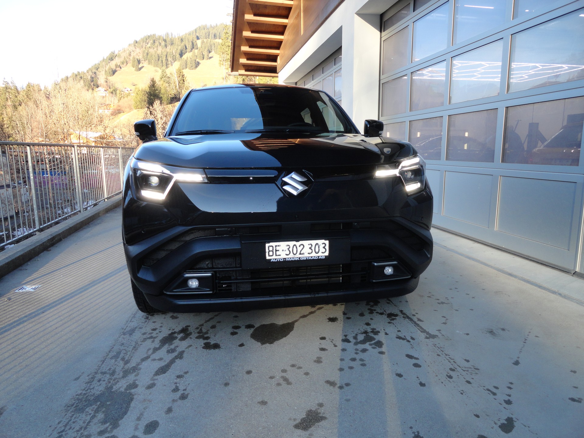 SUZUKI e-Vitara 61kWh Compact Top 4x4