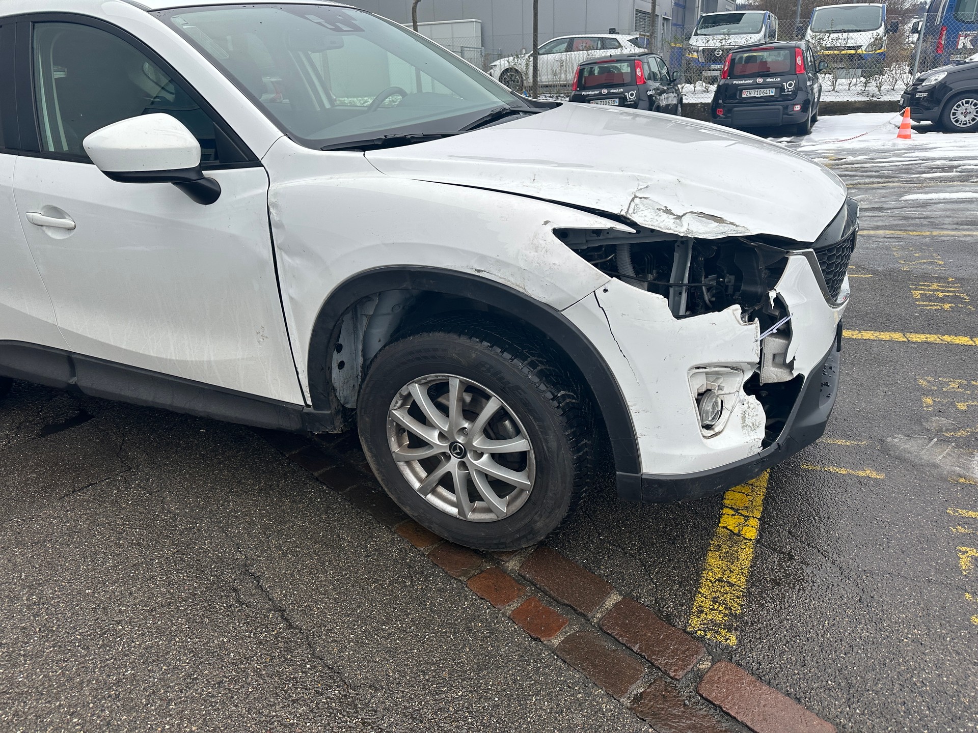 MAZDA CX-5 2.2 D Ambition AWD Automatic-image-3