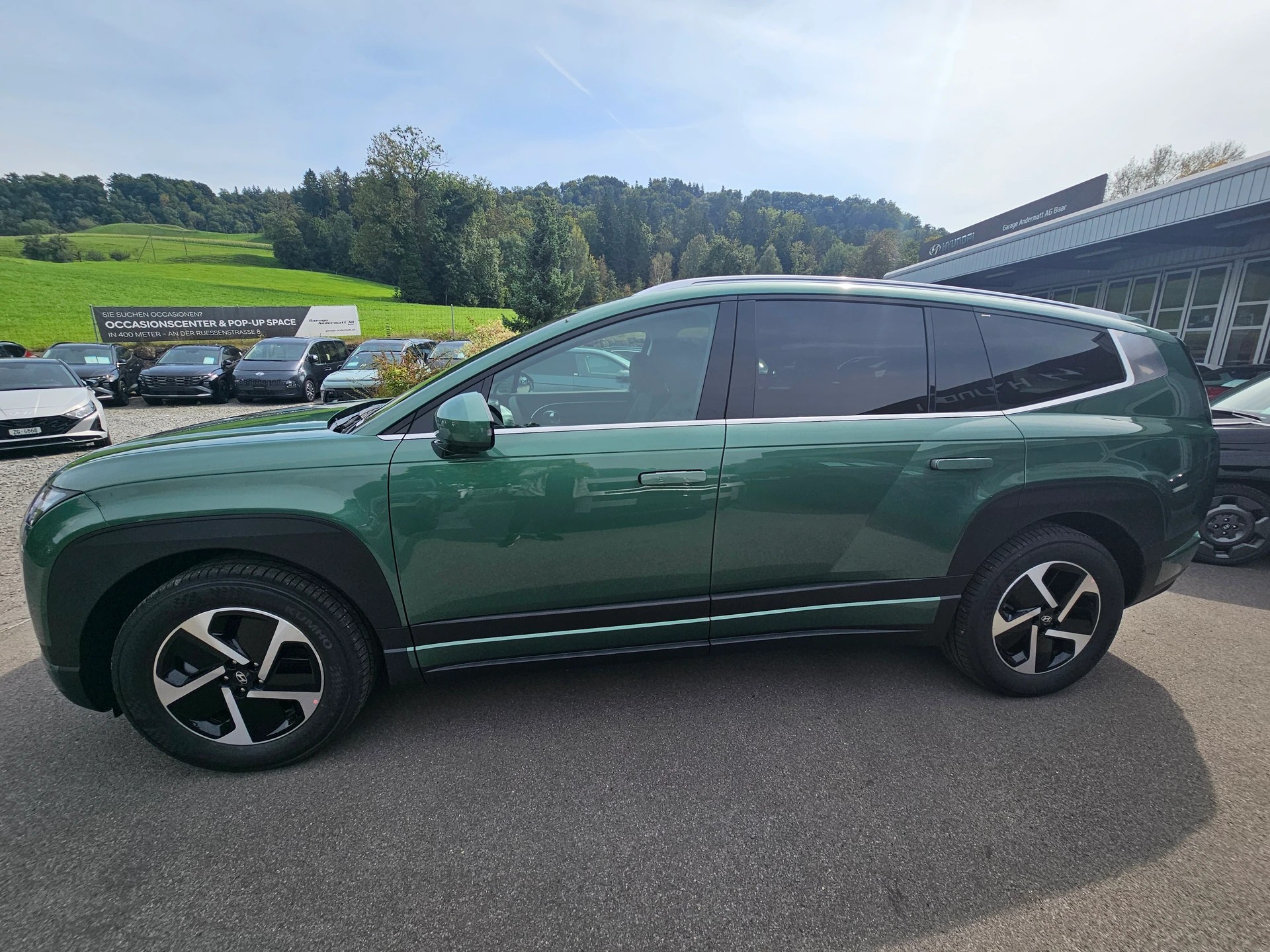 HYUNDAI Ioniq 9 110kWh Amplia 4WD-image-3