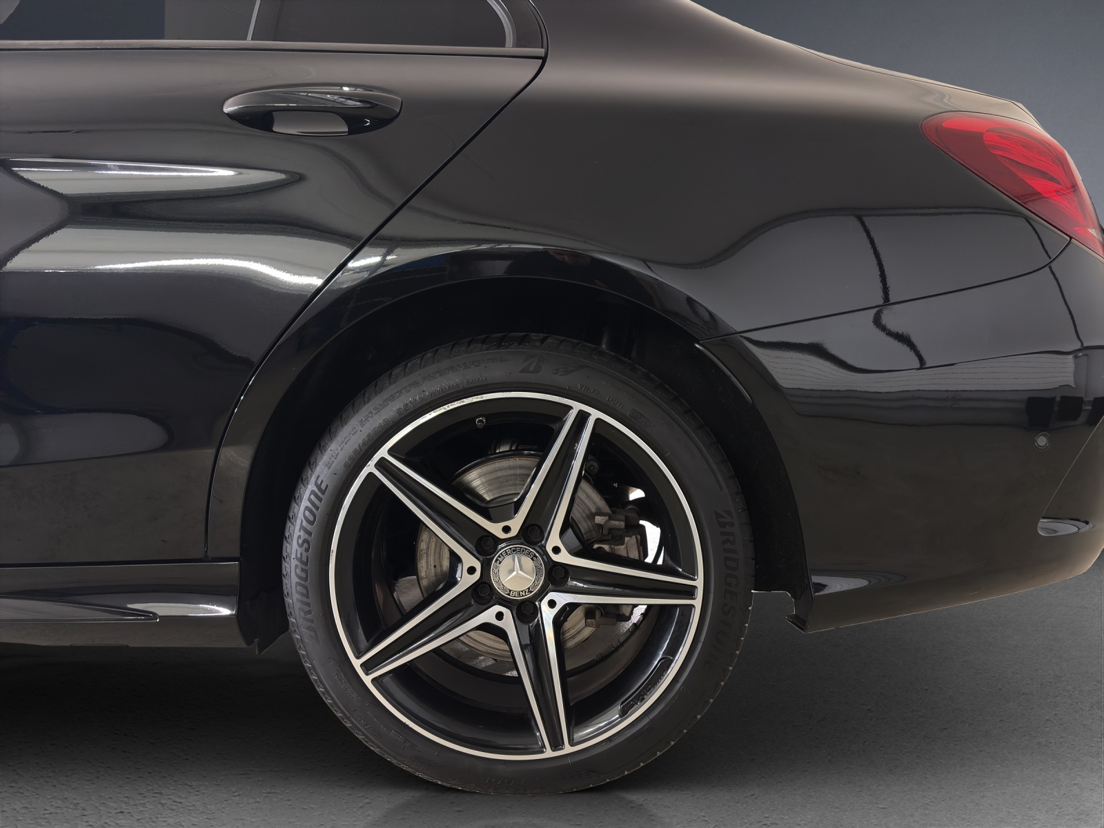 Image MERCEDES-BENZ C-400 C 400 AMG Line 4Matic