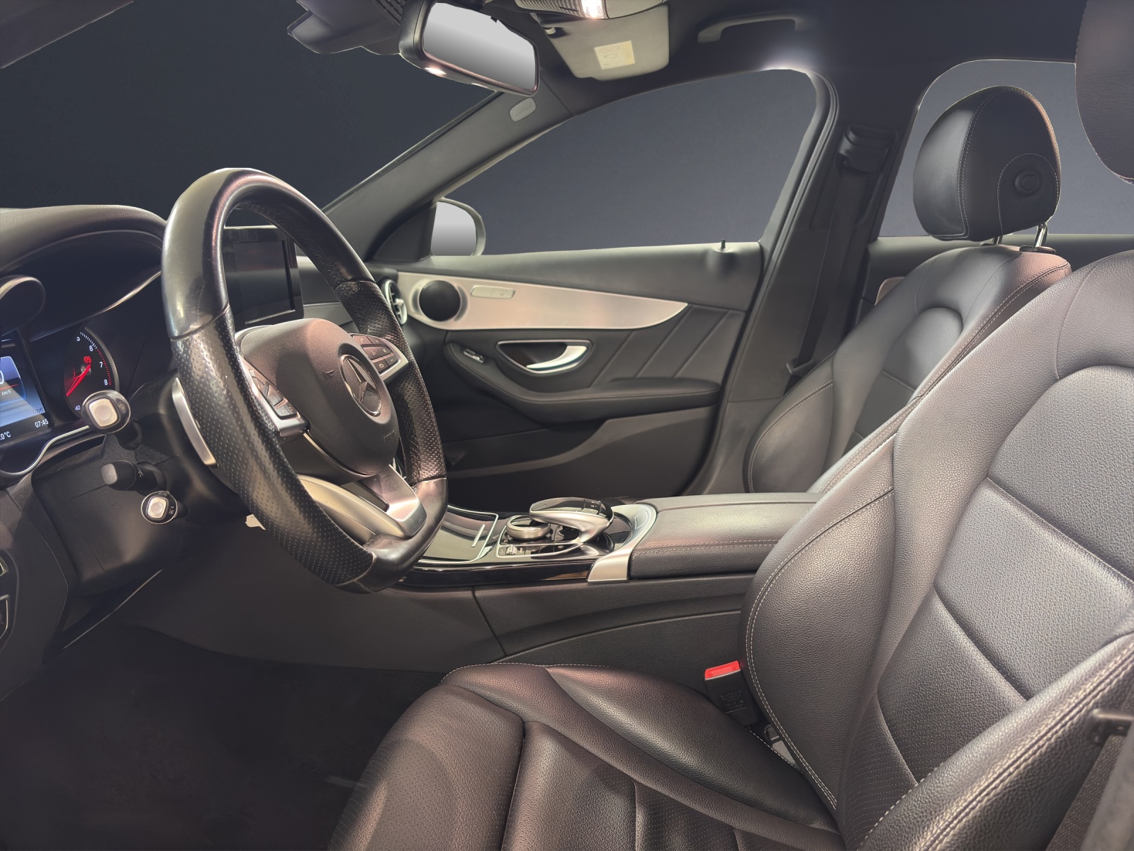 Image MERCEDES-BENZ C-400 C 400 AMG Line 4Matic