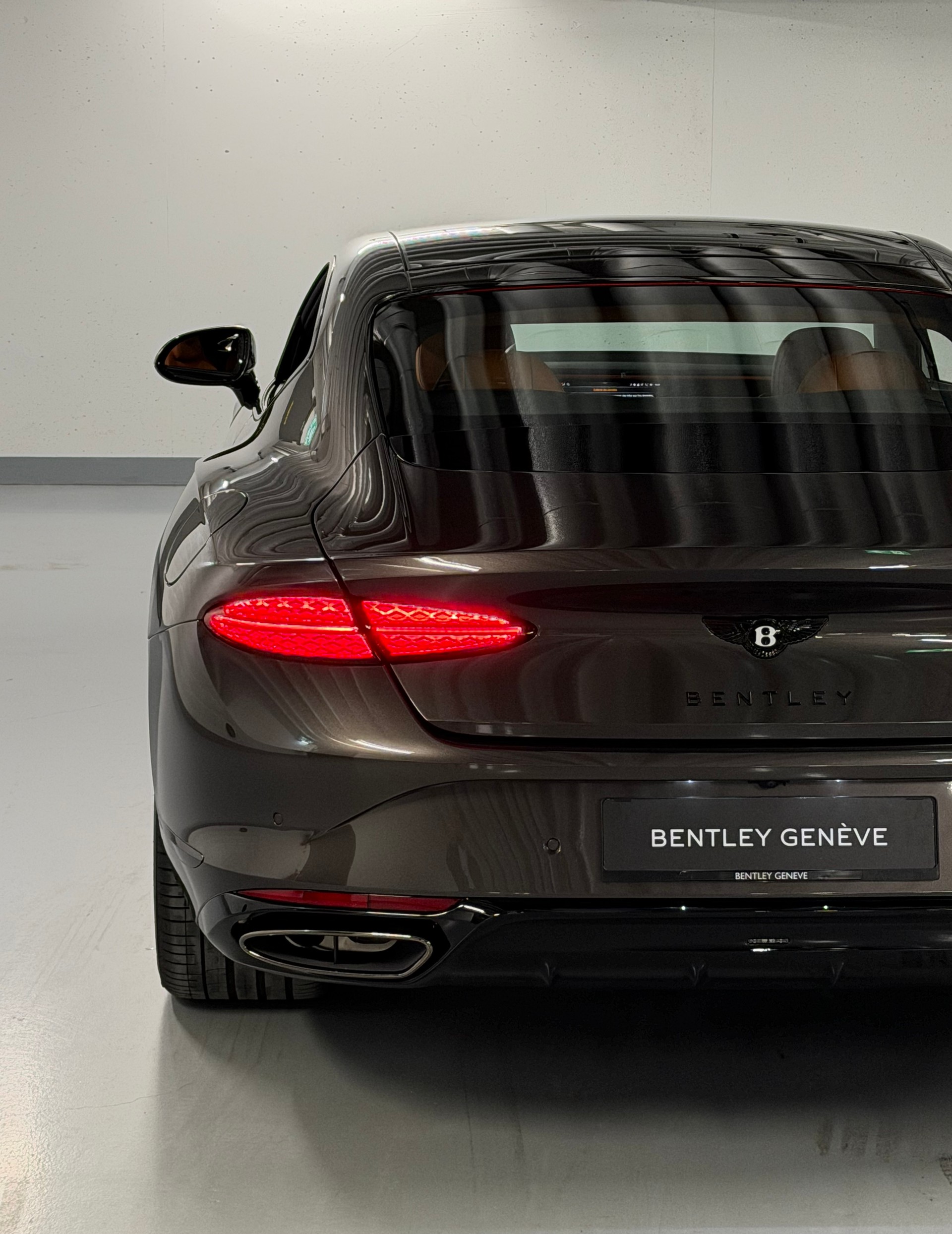 BENTLEY Continental GT 4.0 V8 PHEV Brodgar-image-20