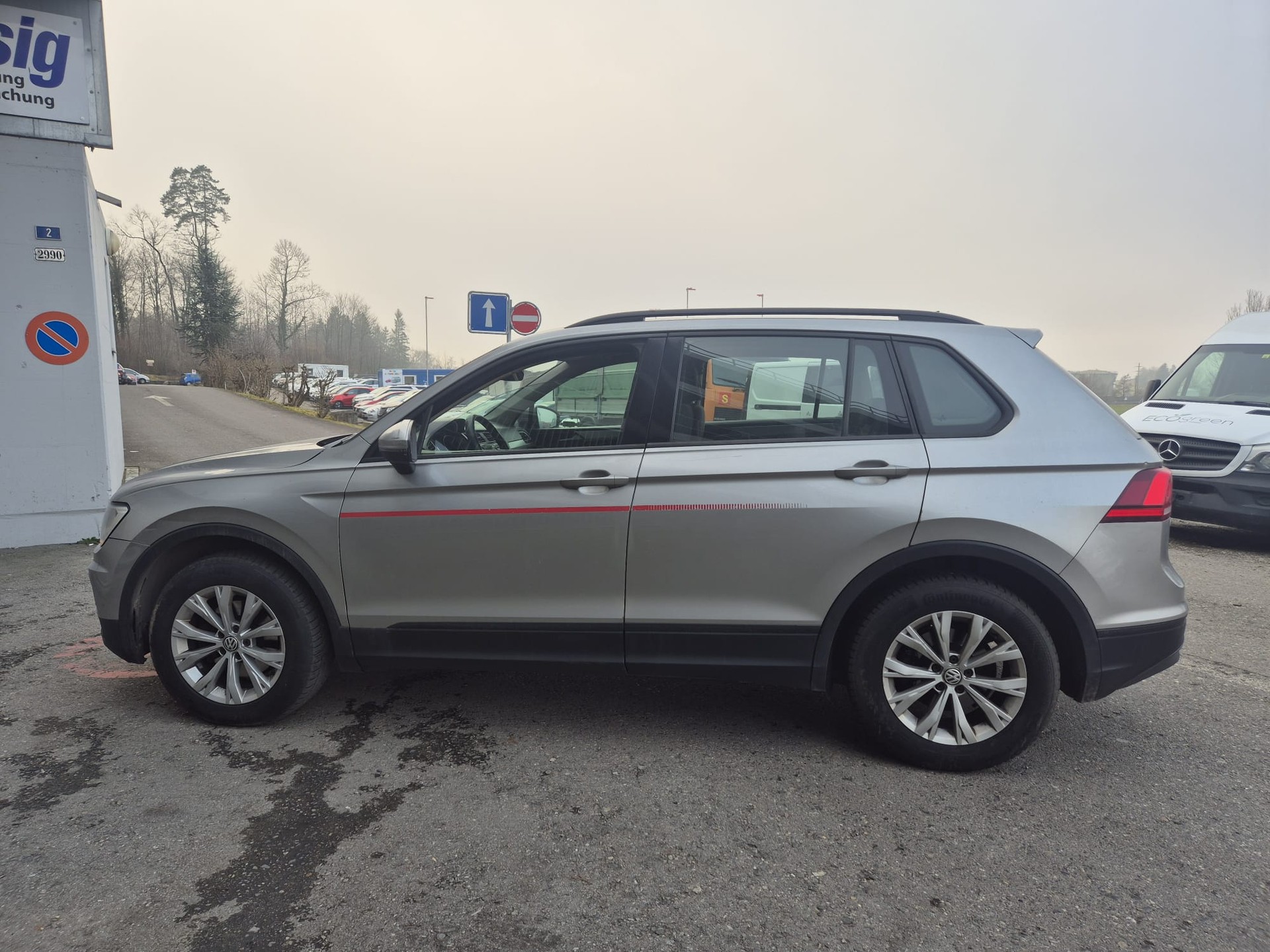 VW Tiguan 2.0 TDI SCR Sound 4Motion DSG-image-6