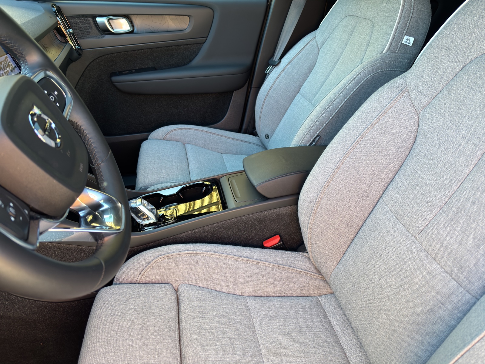 VOLVO C40 P8 Twin Recharge Plus AWD-image-5
