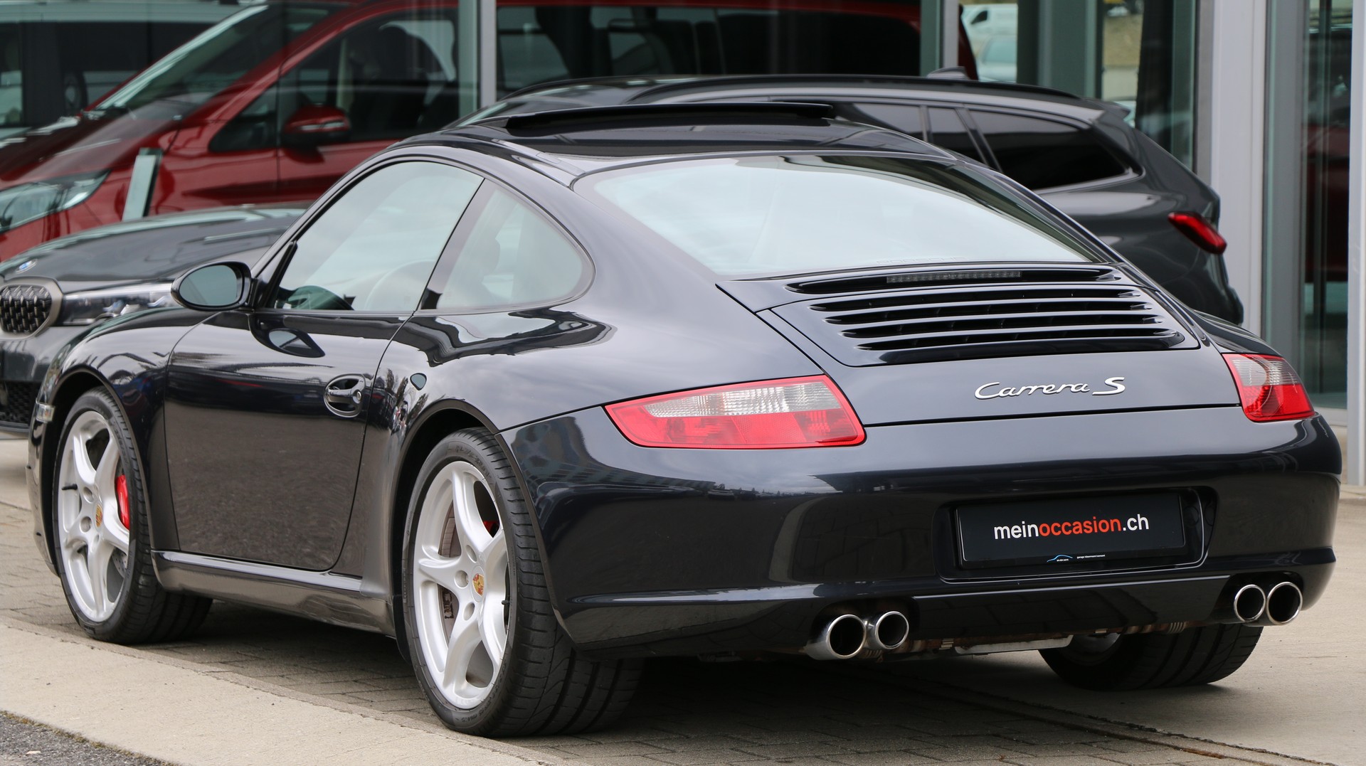 PORSCHE 911 Carrera S-image-6