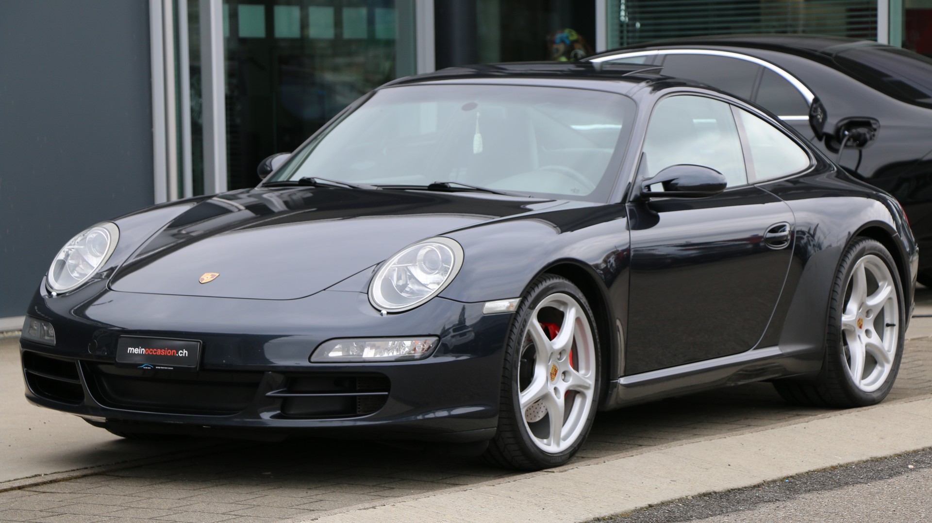 PORSCHE 911 Carrera S-image-4