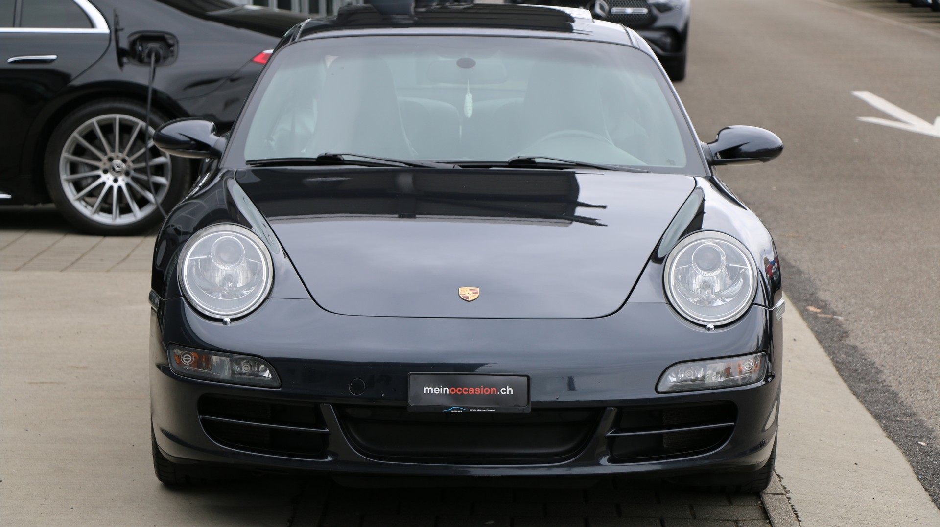 PORSCHE 911 Carrera S-image-9