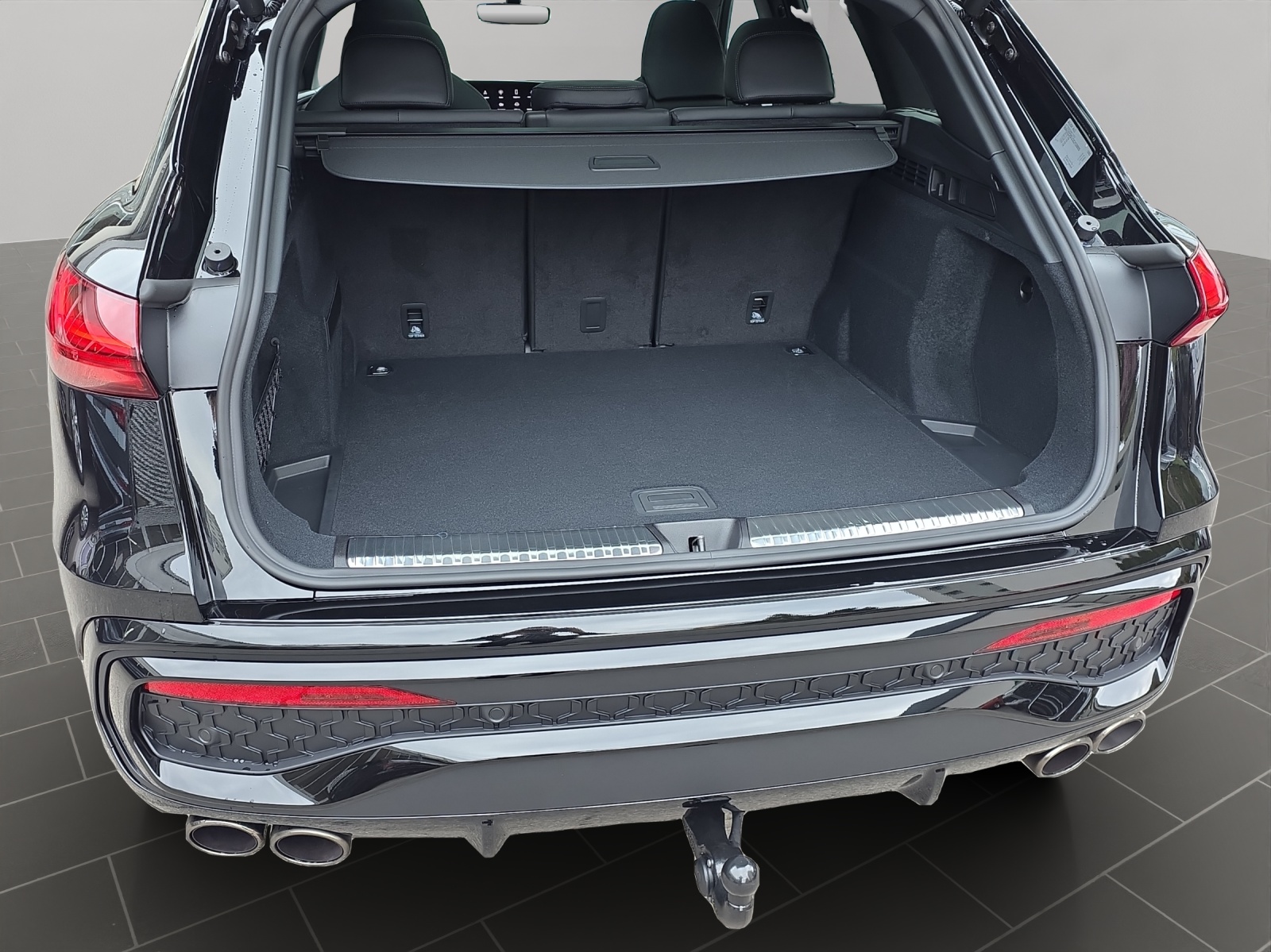 AUDI SQ5 TFSI quattro S-tronic-image-14