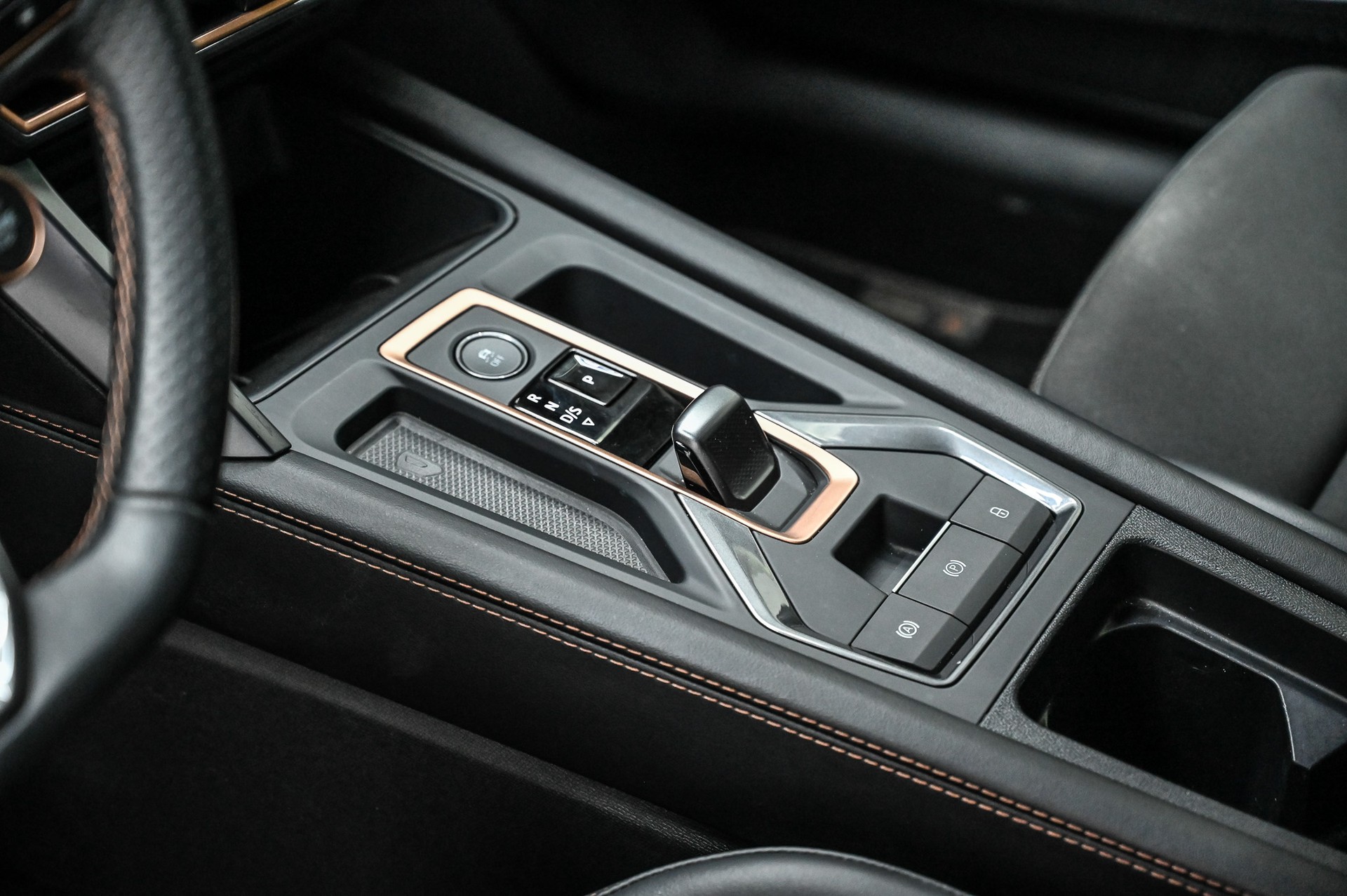 CUPRA Leon 2.0 TDI DSG-image-23