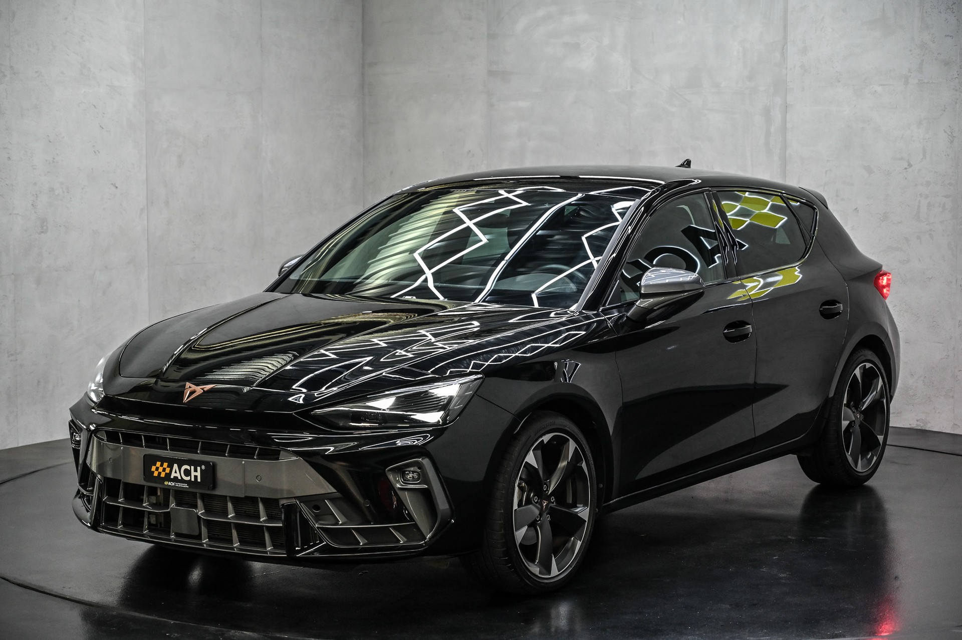 CUPRA Leon 2.0 TDI DSG-image-2