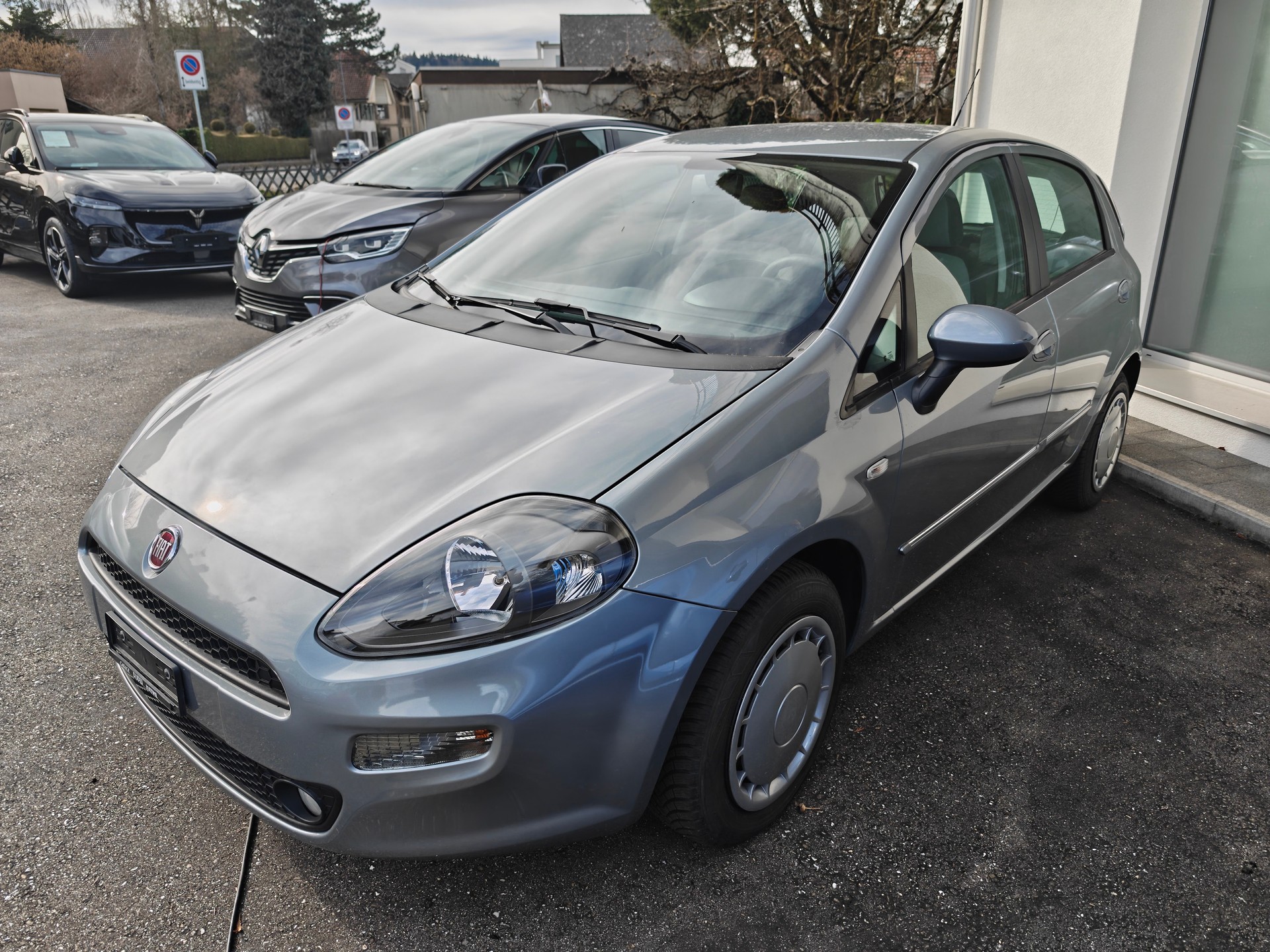 FIAT Punto 1.4 Easy-image-1