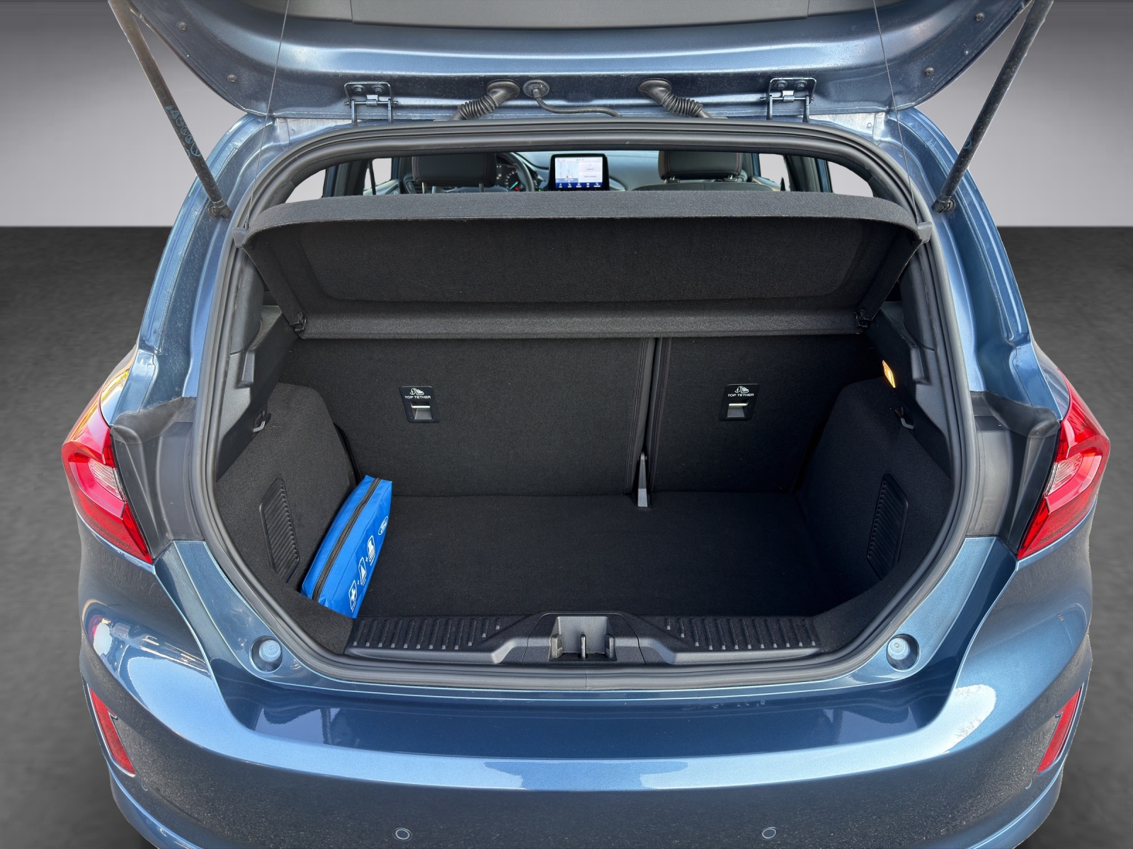 FORD Fiesta 1.0 EcoB Hybrid ST-Line X-image-15