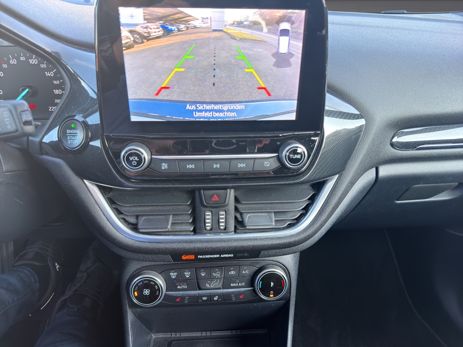 FORD Fiesta 1.0 EcoB Hybrid ST-Line X-image-13