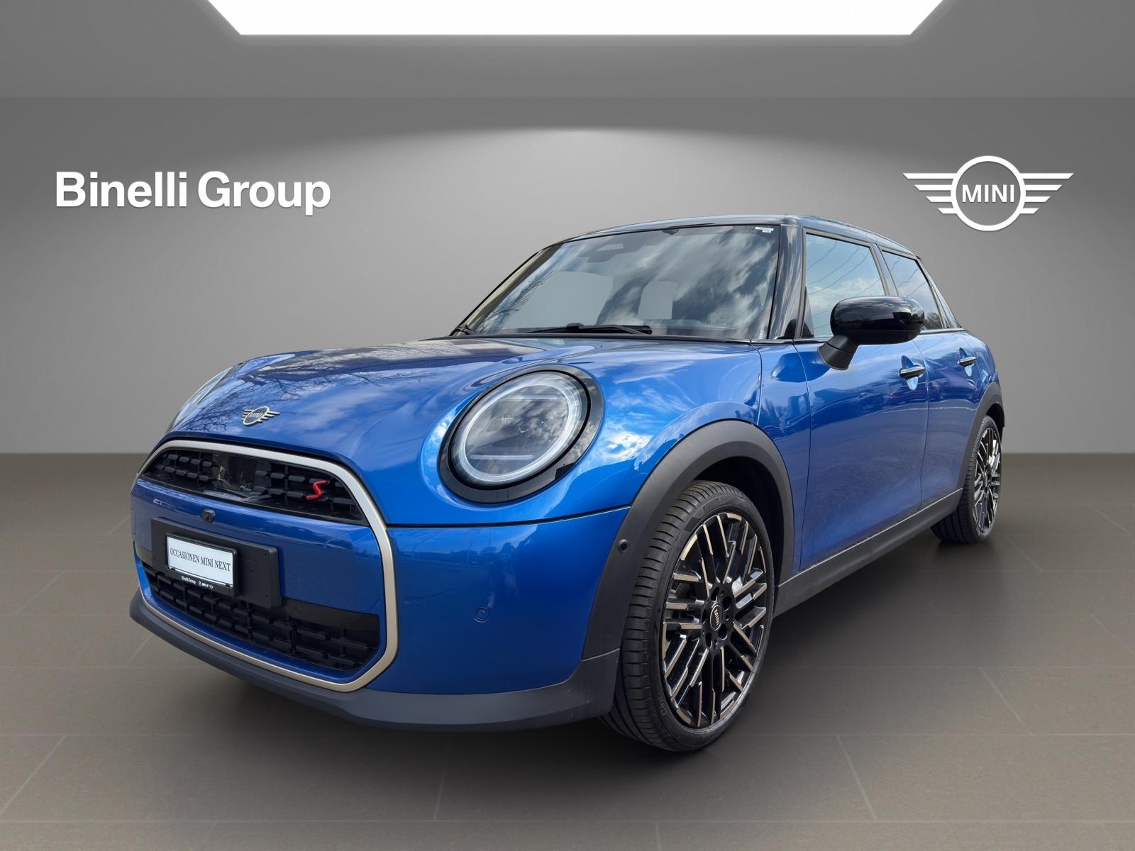 MINI F65 2.0i Cooper S-image-0