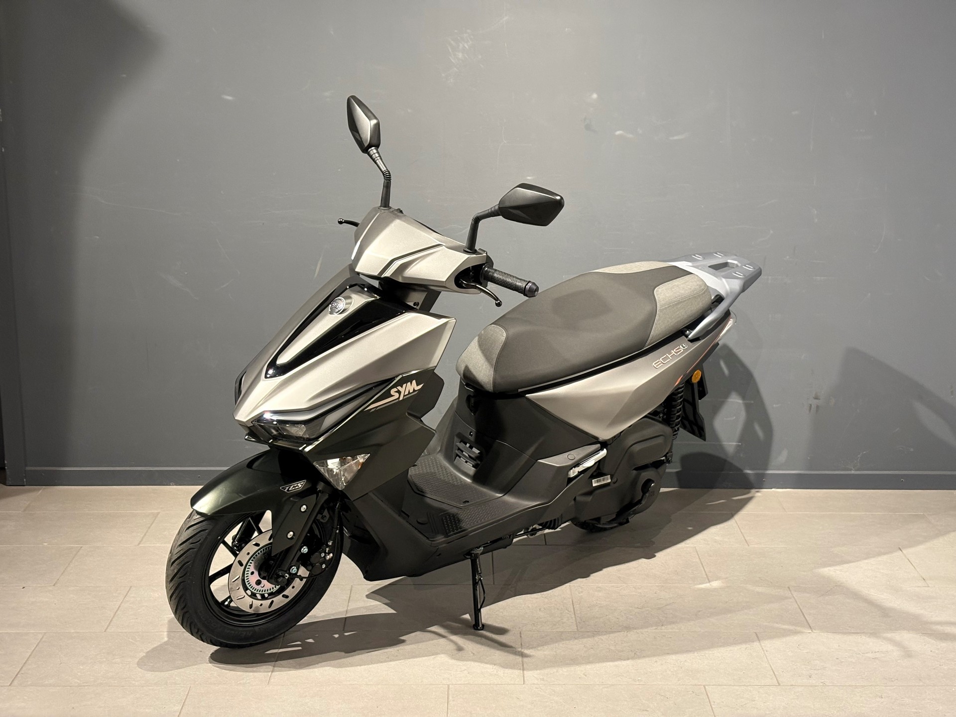SYM ECHS 125-showroom-element-2