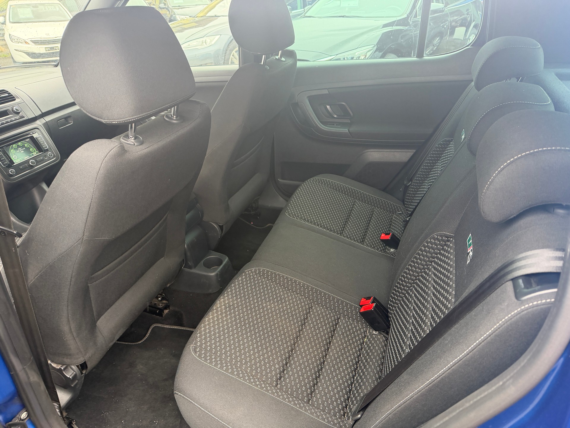 SKODA Fabia 1.4 TSI RS DSG-image-9
