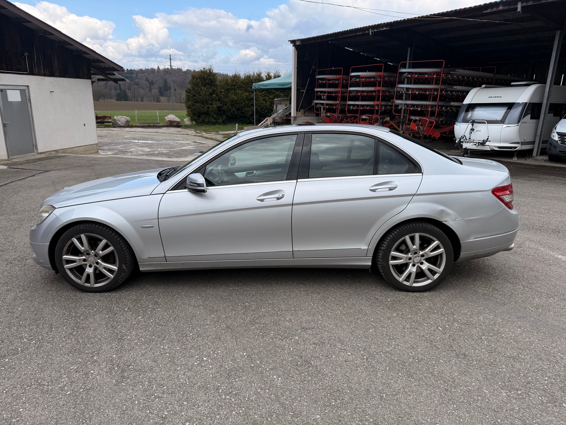 MERCEDES-BENZ C 250-image-1