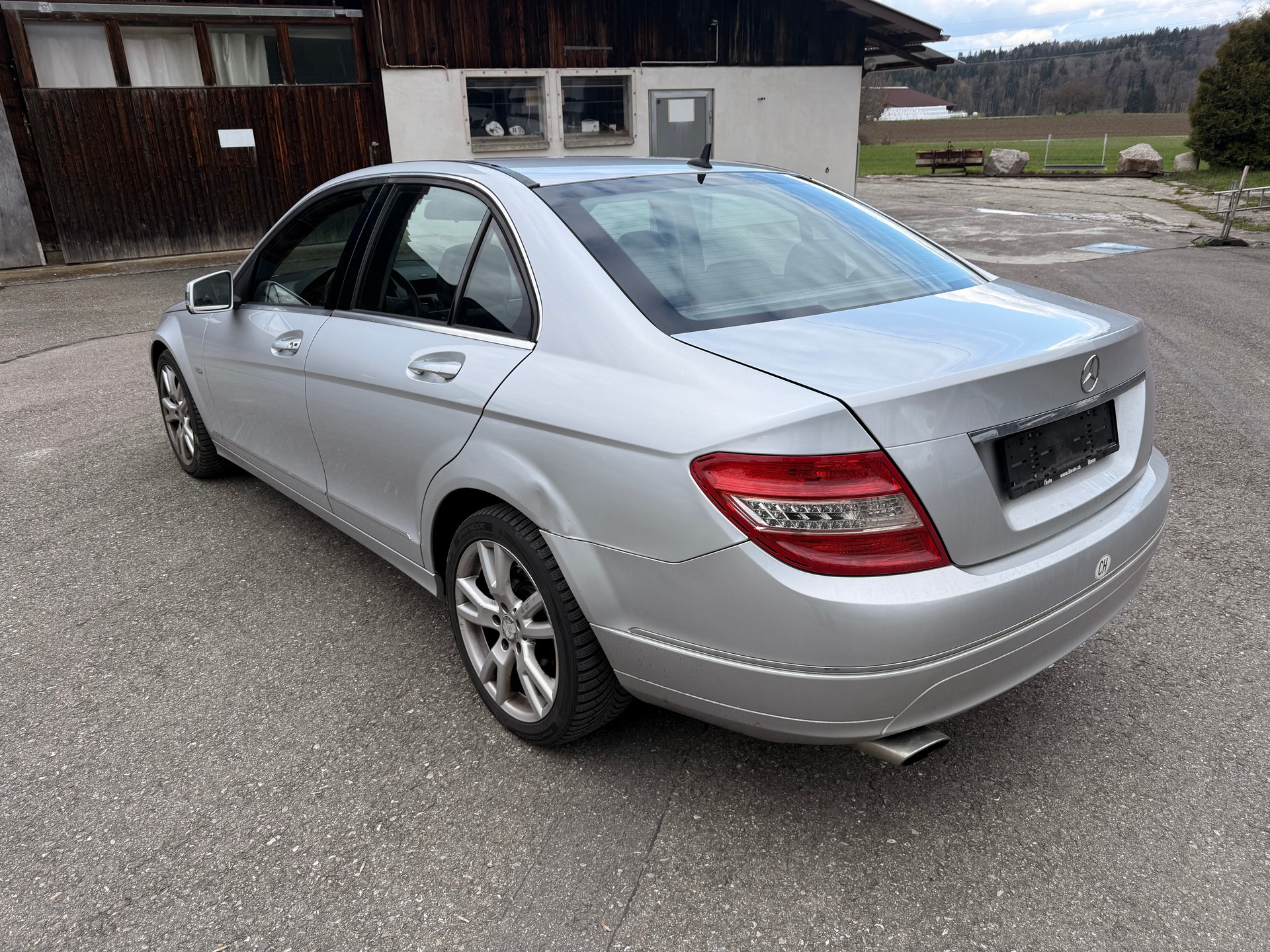 MERCEDES-BENZ C 250-image-2