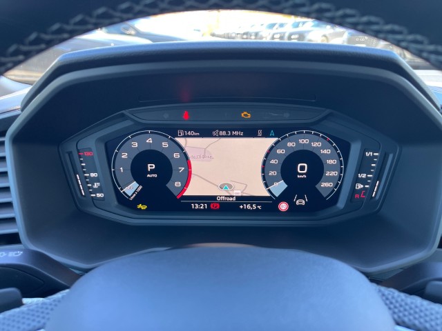 AUDI A1 Sportback 30 TFSI S Line Attraction S-tronic-image-13