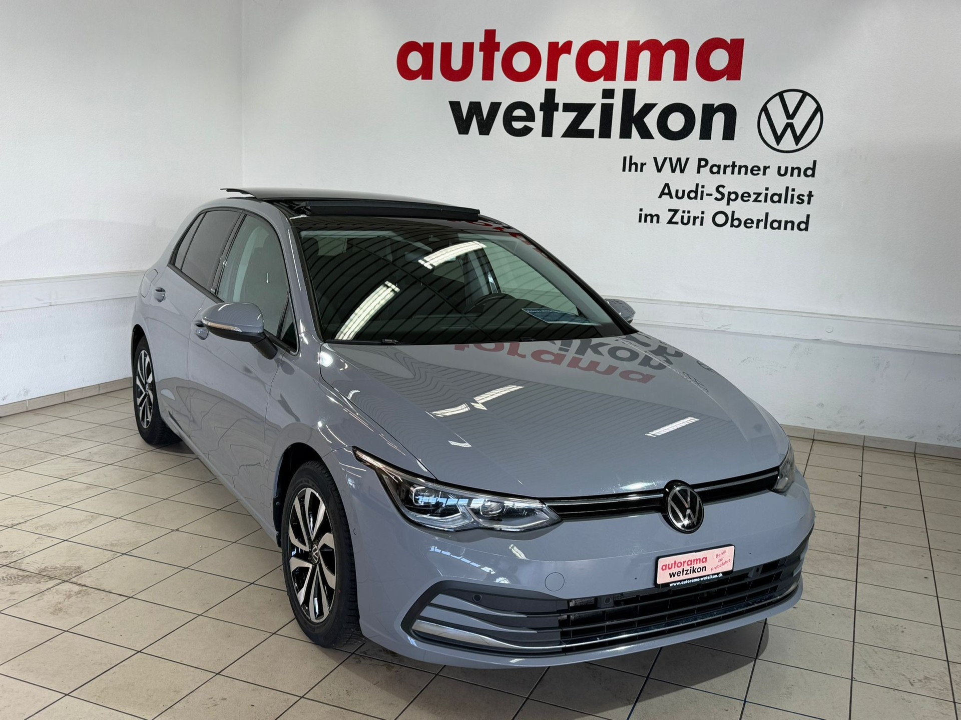 VW Golf 2.0 TDI Style DSG-image-1