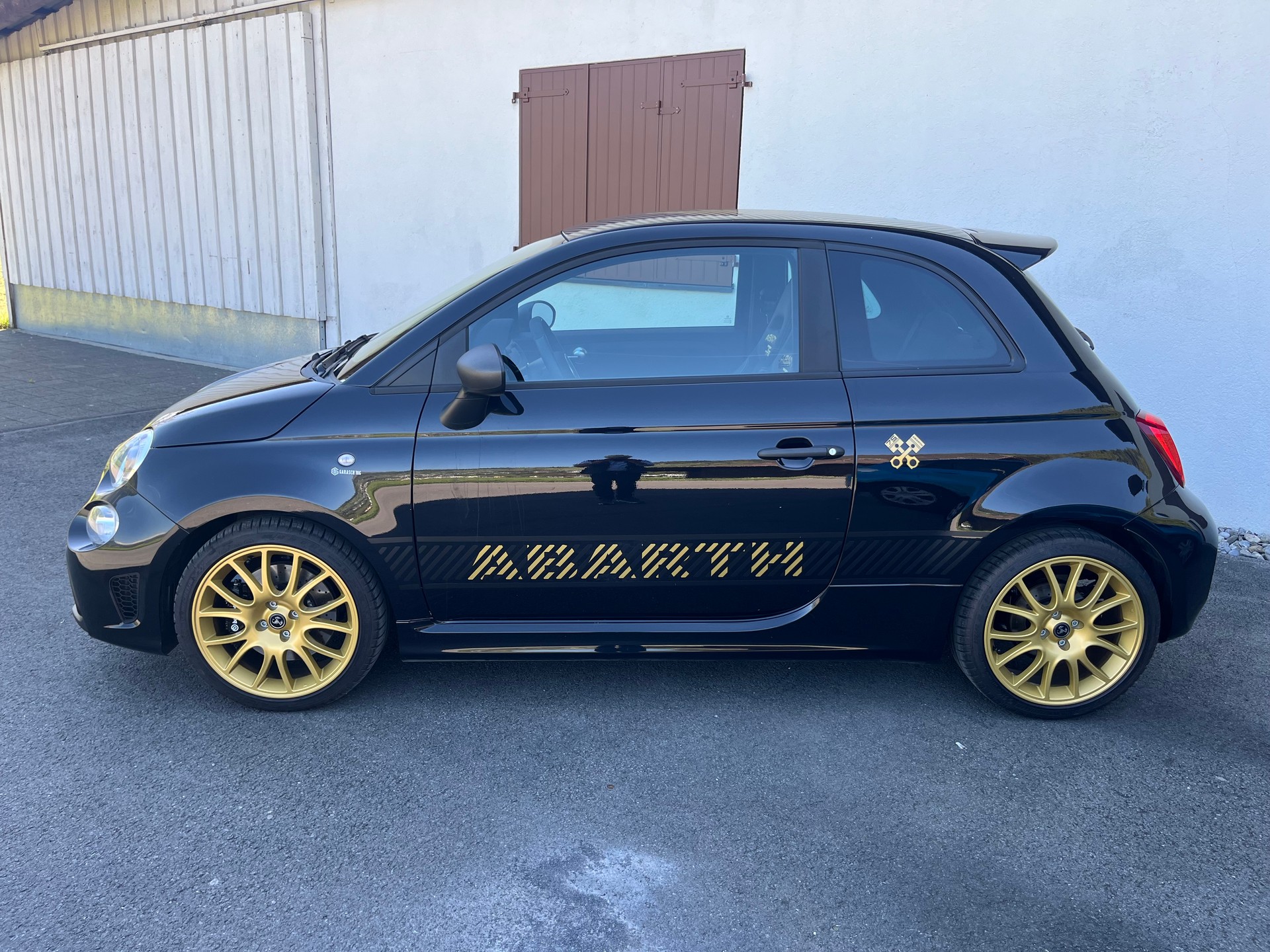 FIAT 695 1.4 16V Turbo Abarth Turismo-image-4