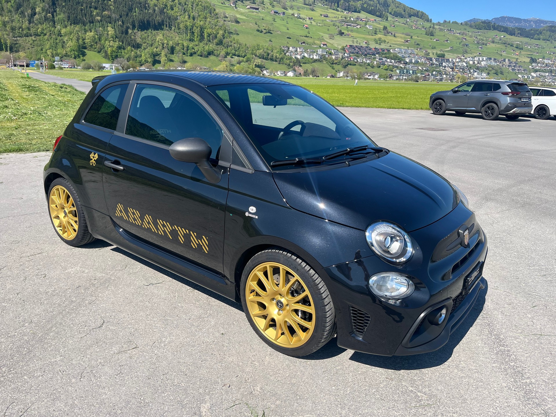 FIAT 695 1.4 16V Turbo Abarth Turismo-image-2